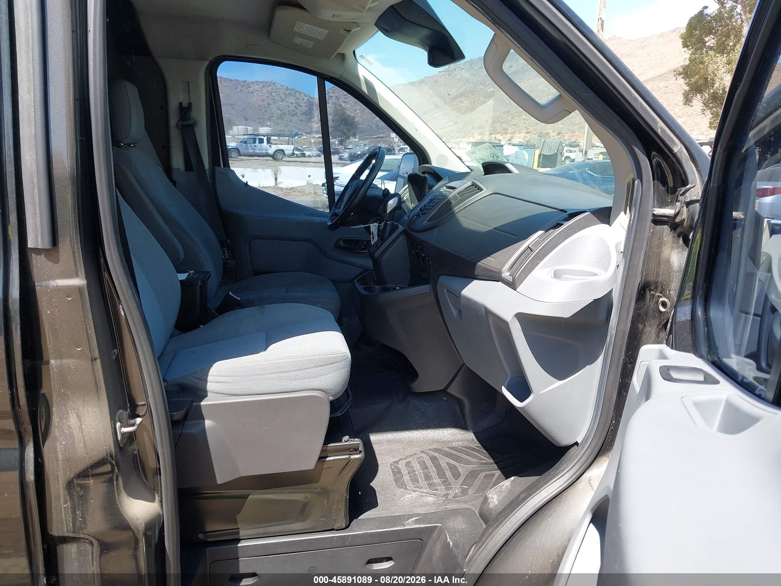 2015 Ford Transit-150   Black vin: 1FTYE1YM8FKA87287