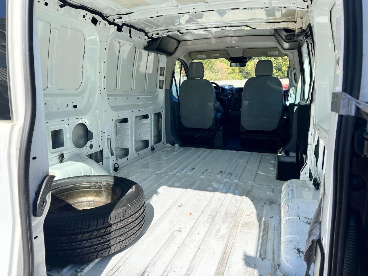 2017 Ford Transit T-150 White vin: 1FTYE1ZM3HKA13258