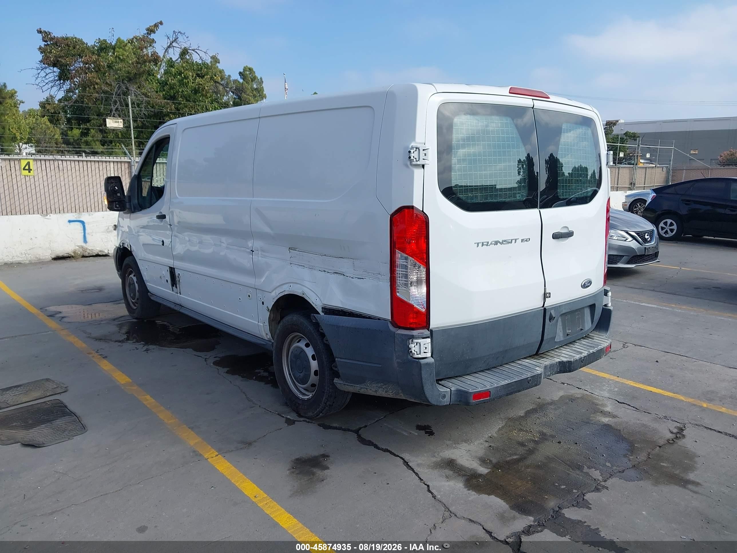 2016 Ford Transit-150 White vin: 1FTYE1ZM4GKA81048