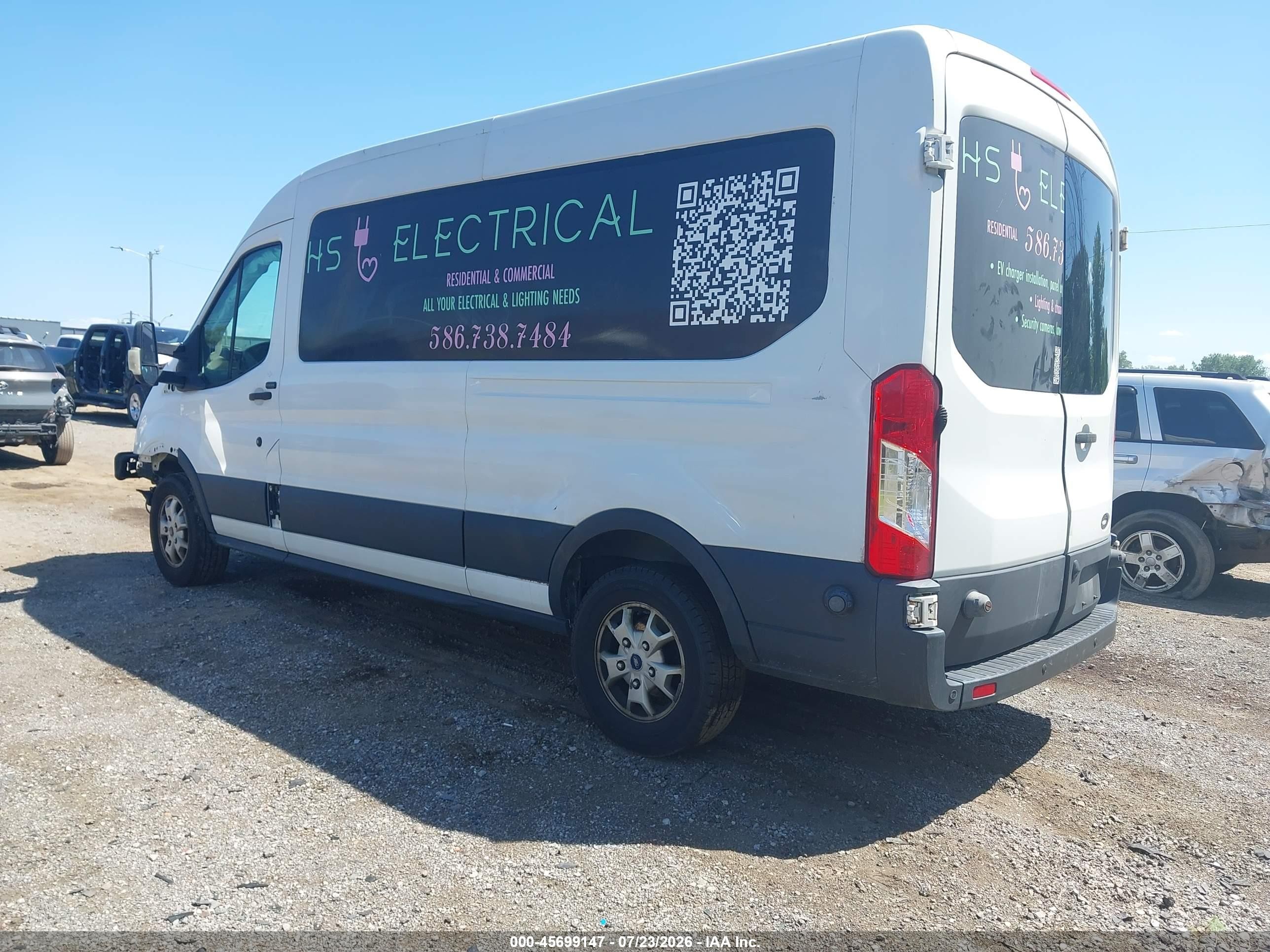 2015 Ford Transit-150   White vin: 1FTYE2CM2FKA49003