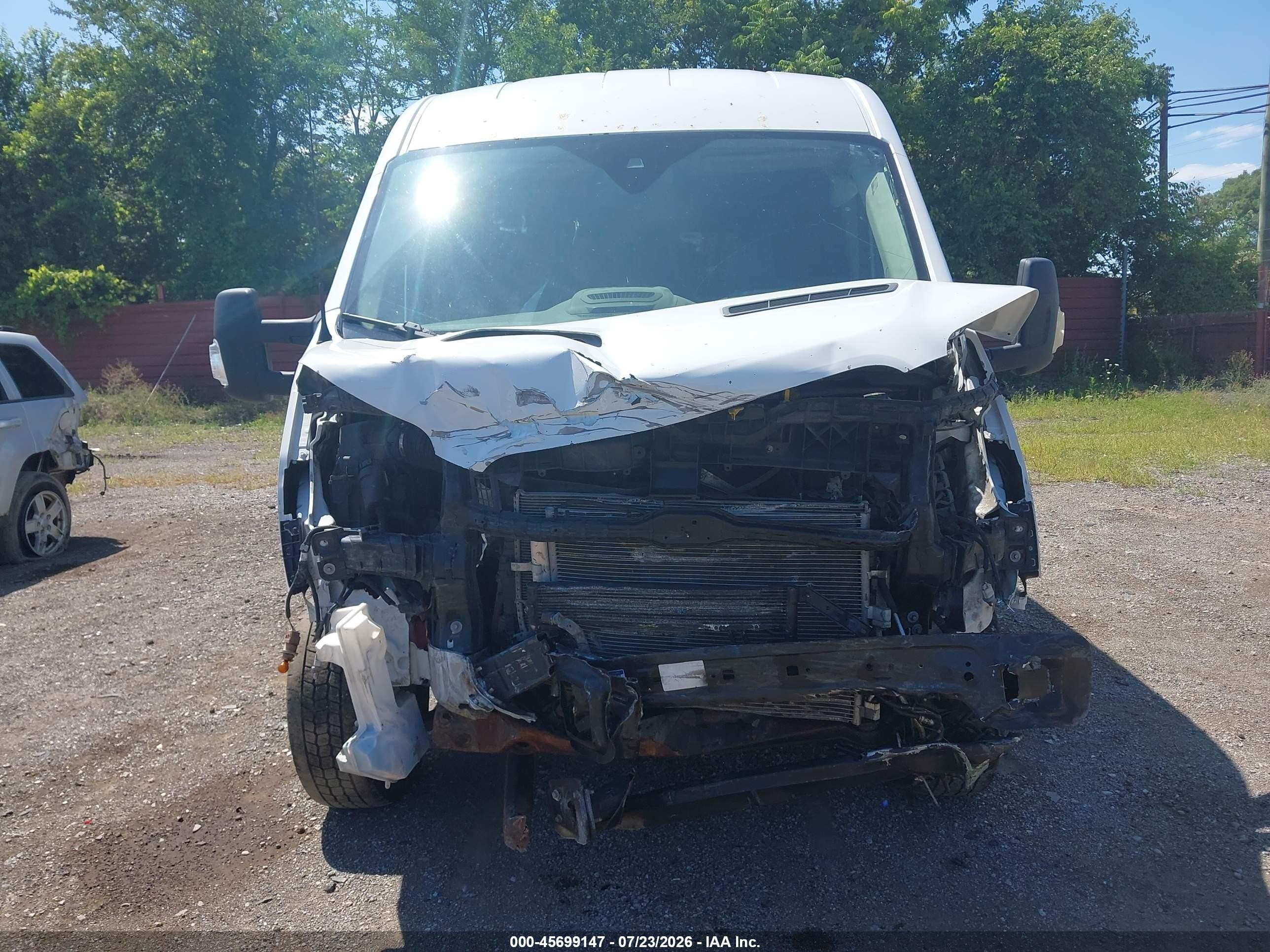 2015 Ford Transit-150   White vin: 1FTYE2CM2FKA49003