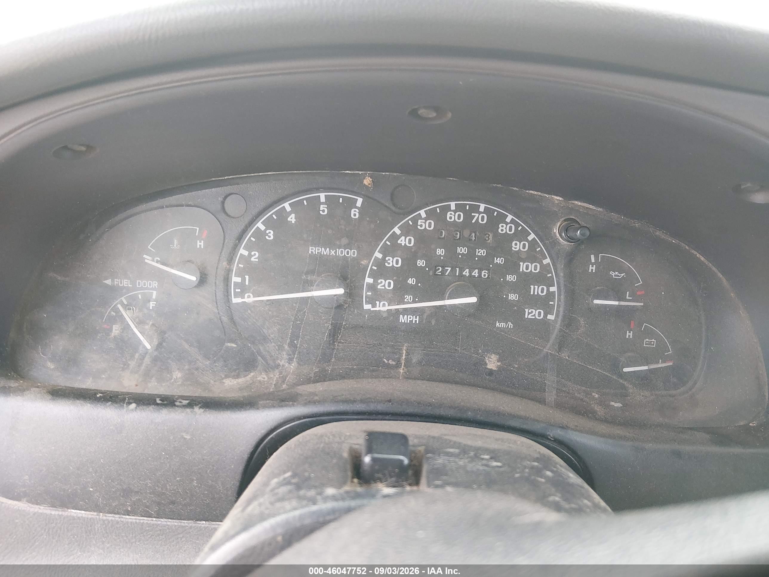 2001 Ford Ranger Xl/xlt White vin: 1FTYR10C01TA03893