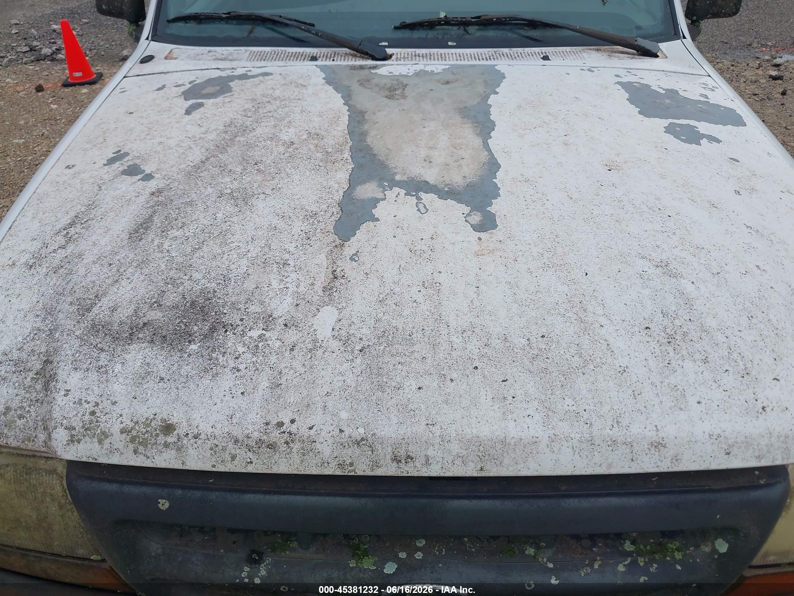 1998 Ford Ranger Splash/xl/xlt White vin: 1FTYR10C0WUC58674