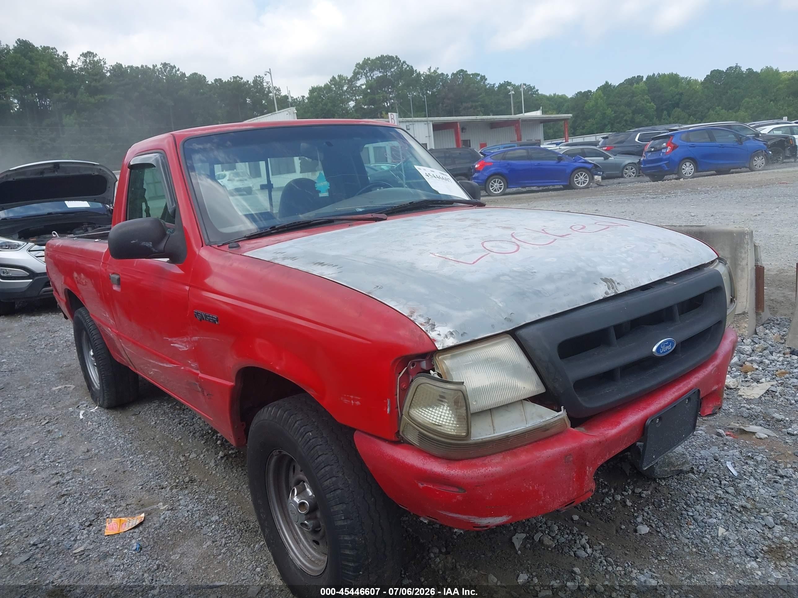 1999 Ford Ranger Xl/xlt Red vin: 1FTYR10C0XPC04579