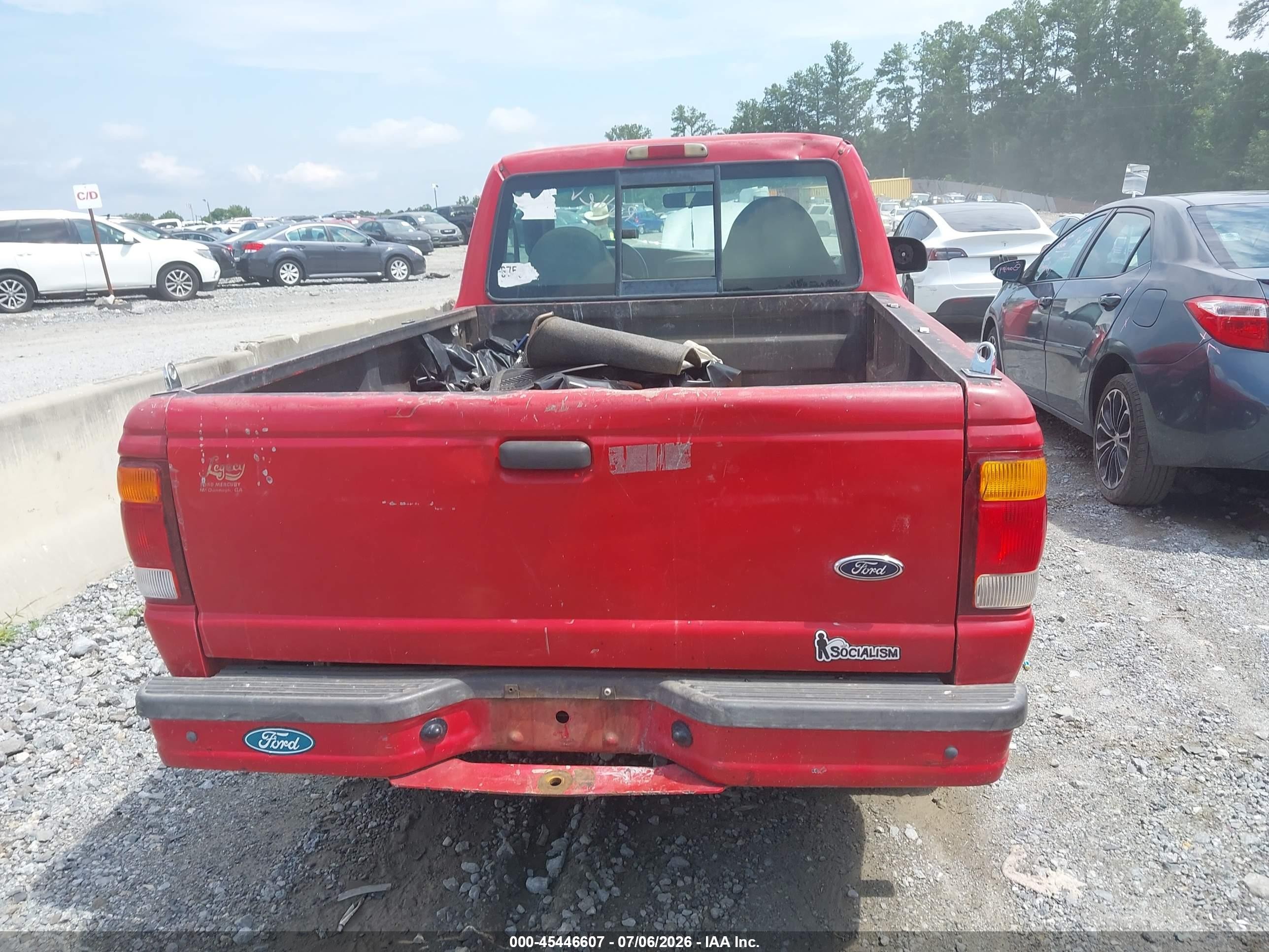 1999 Ford Ranger Xl/xlt Красный vin: 1FTYR10C0XPC04579
