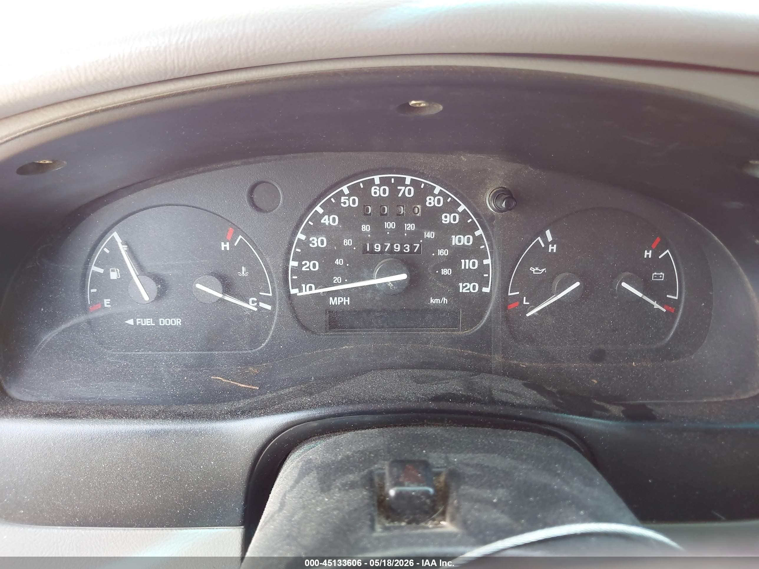 1998 Ford Ranger Splash/xl/xlt Red vin: 1FTYR10C1WUA79981