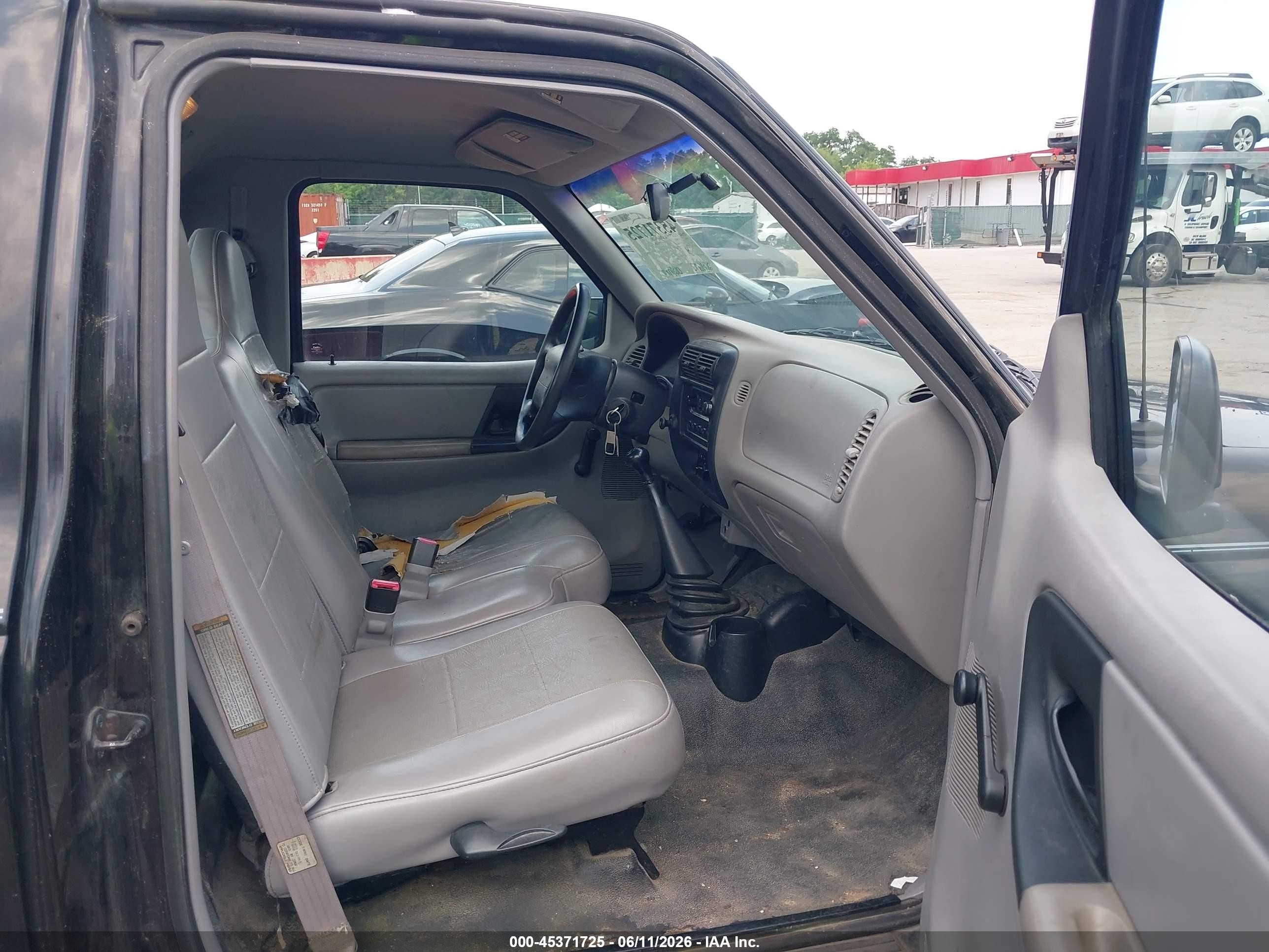 1999 Ford Ranger Xl/xlt Black vin: 1FTYR10C1XTA84637