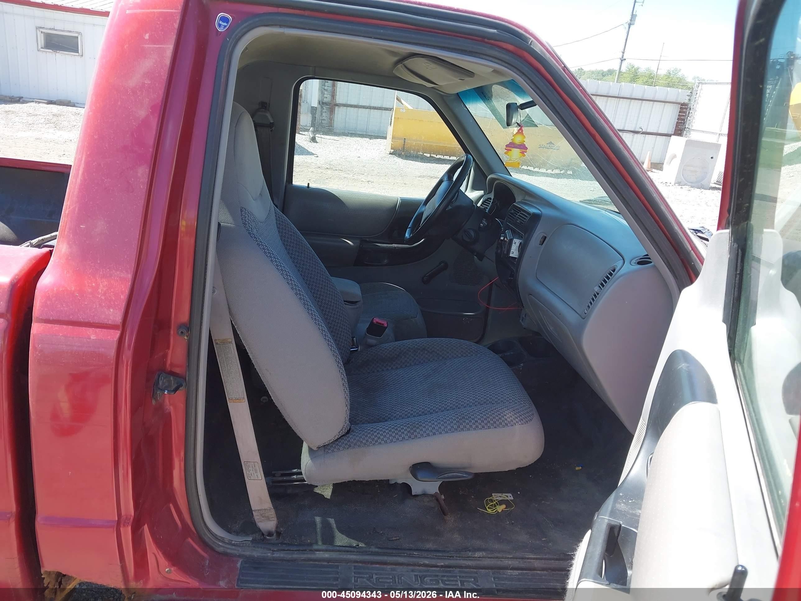 1998 Ford Ranger Splash/xl/xlt Red vin: 1FTYR10C2WUC42458
