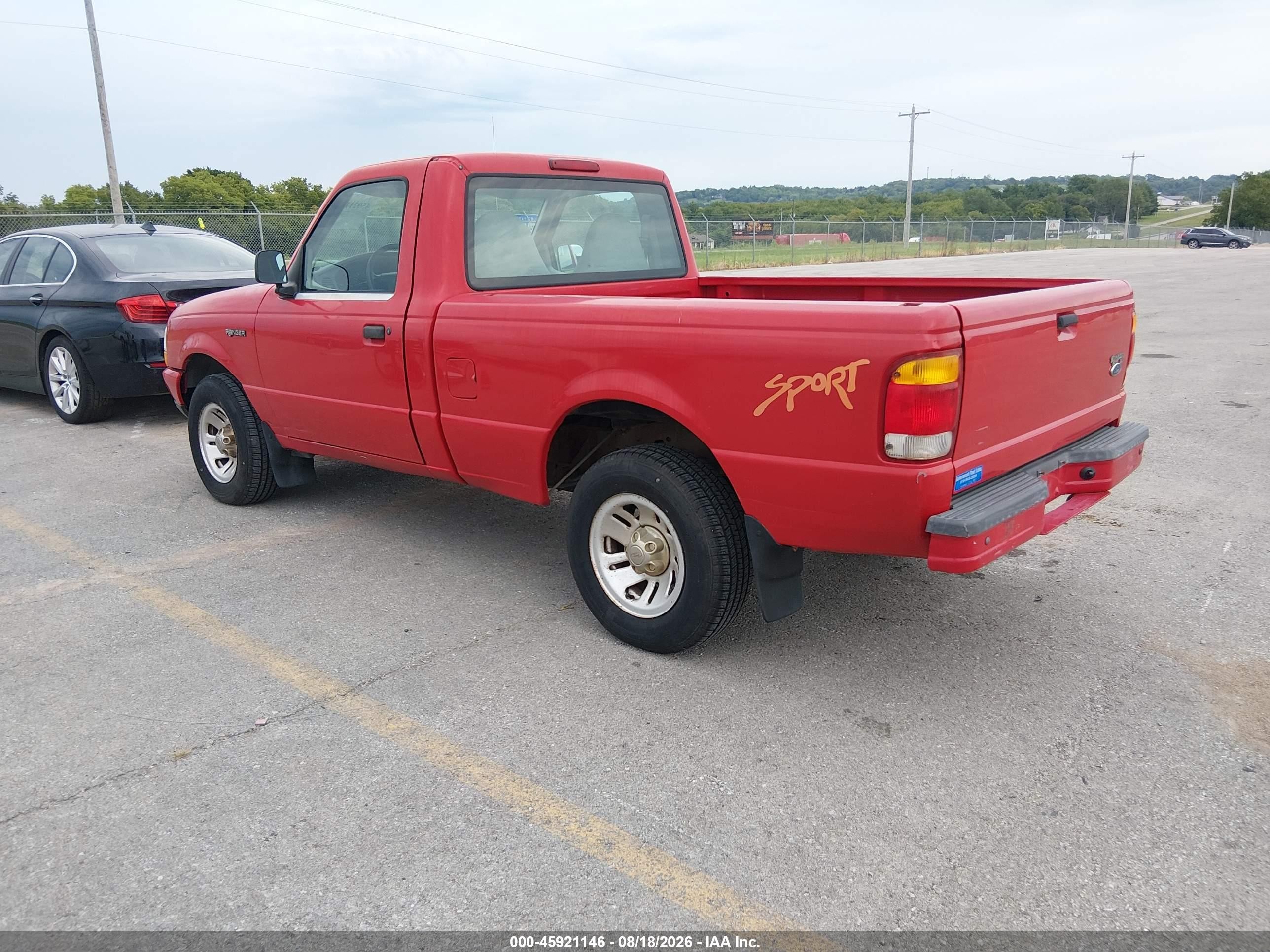 1999 Ford Ranger Xl/xlt Red vin: 1FTYR10C2XPC02316