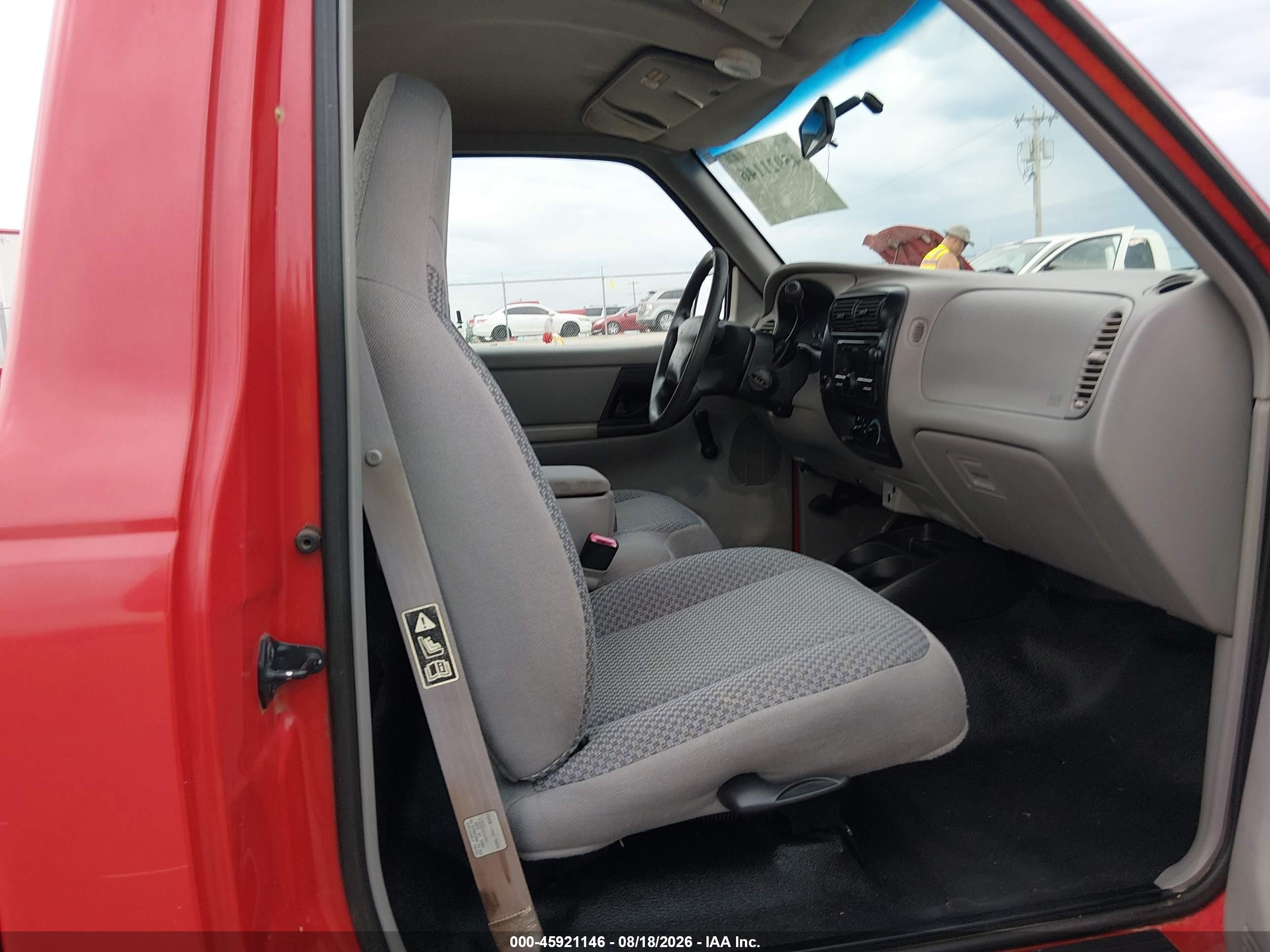 1999 Ford Ranger Xl/xlt Red vin: 1FTYR10C2XPC02316