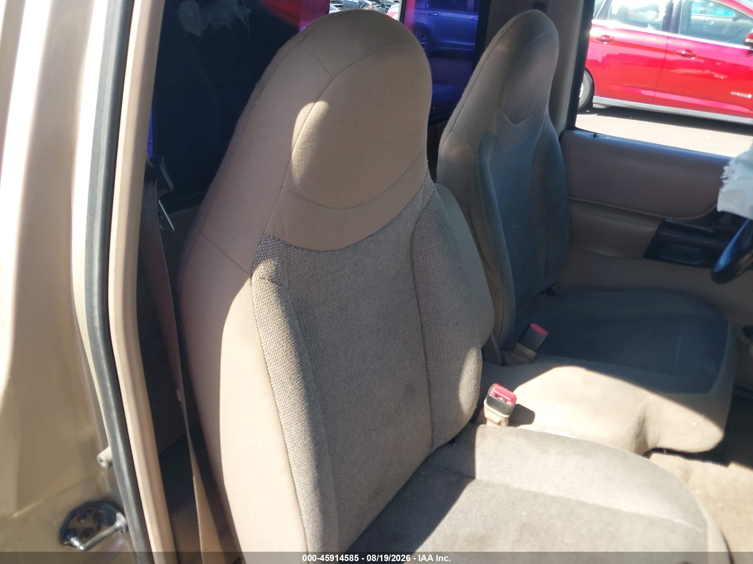 2000 Ford Ranger Xl/xlt Золотой vin: 1FTYR10C2YPA32492