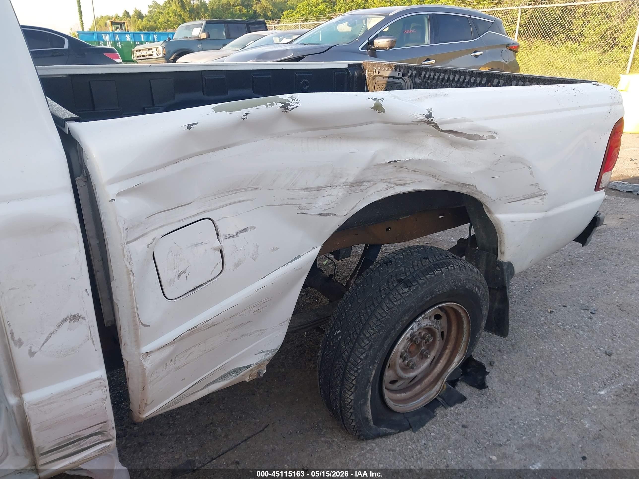 2000 Ford Ranger Xl/xlt White vin: 1FTYR10C3YPA42836