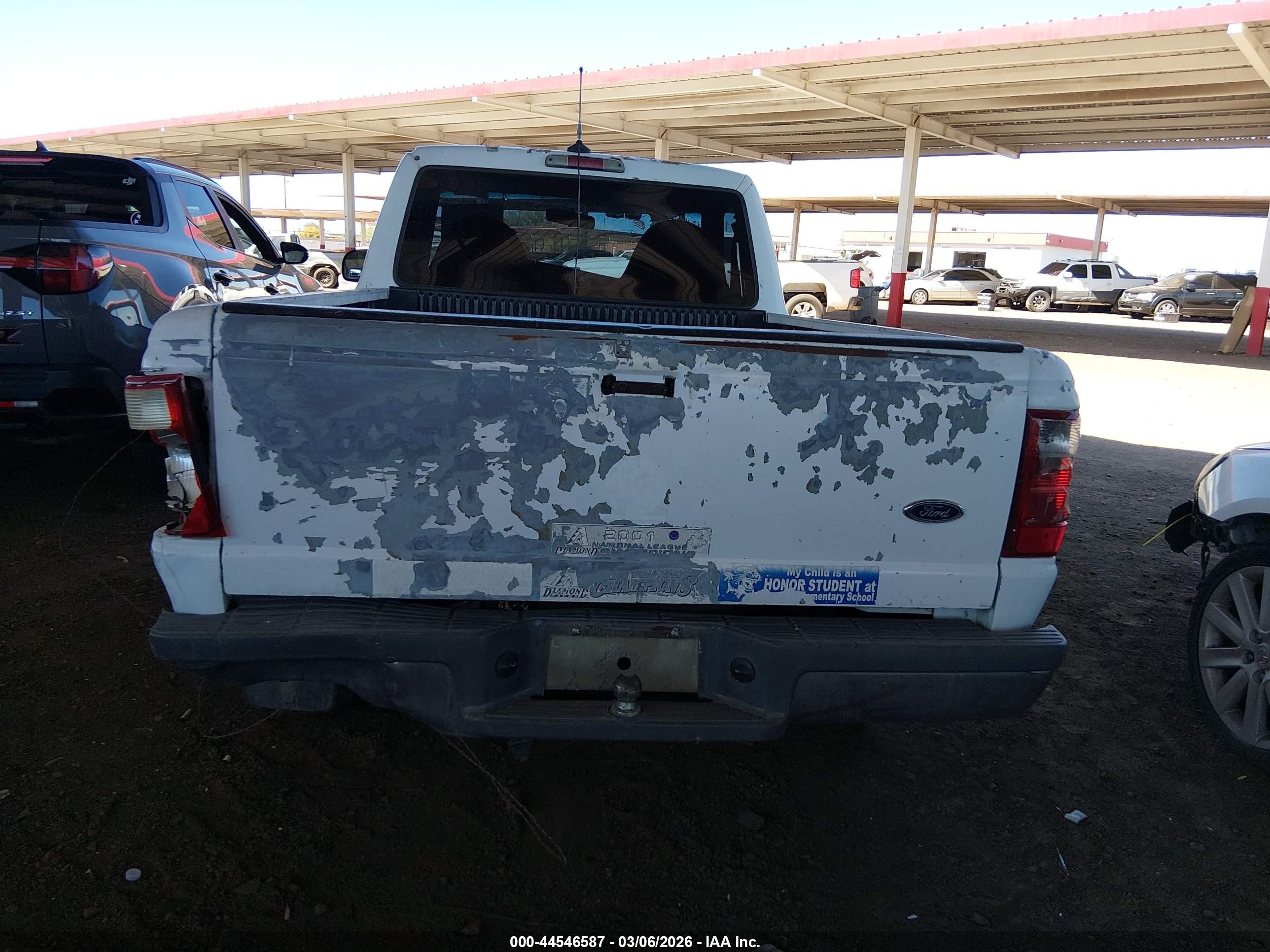 2001 Ford Ranger Xl/xlt White vin: 1FTYR10C41PA22259
