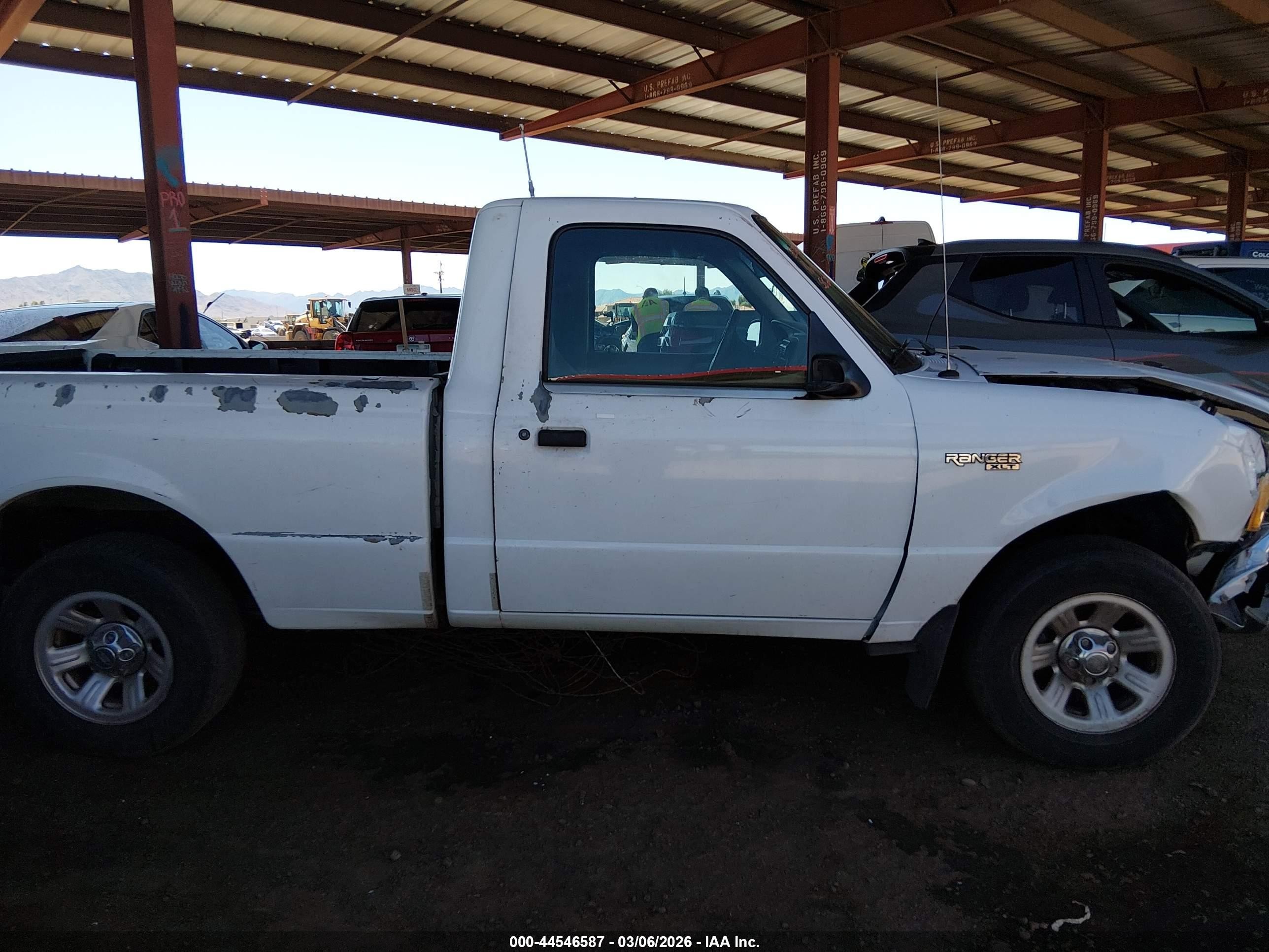 2001 Ford Ranger Xl/xlt White vin: 1FTYR10C41PA22259