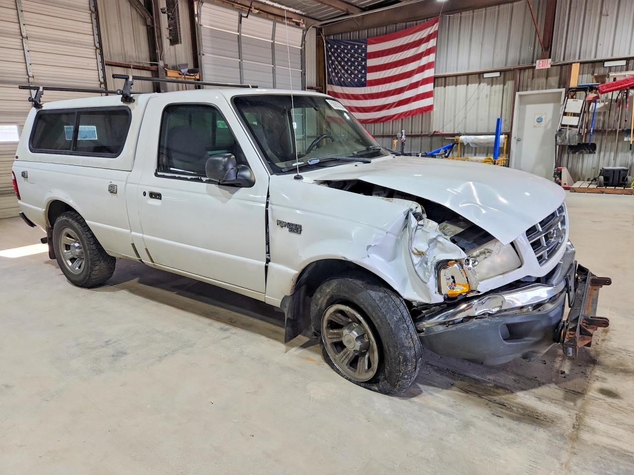2001 Ford Ranger White vin: 1FTYR10C41TA45189