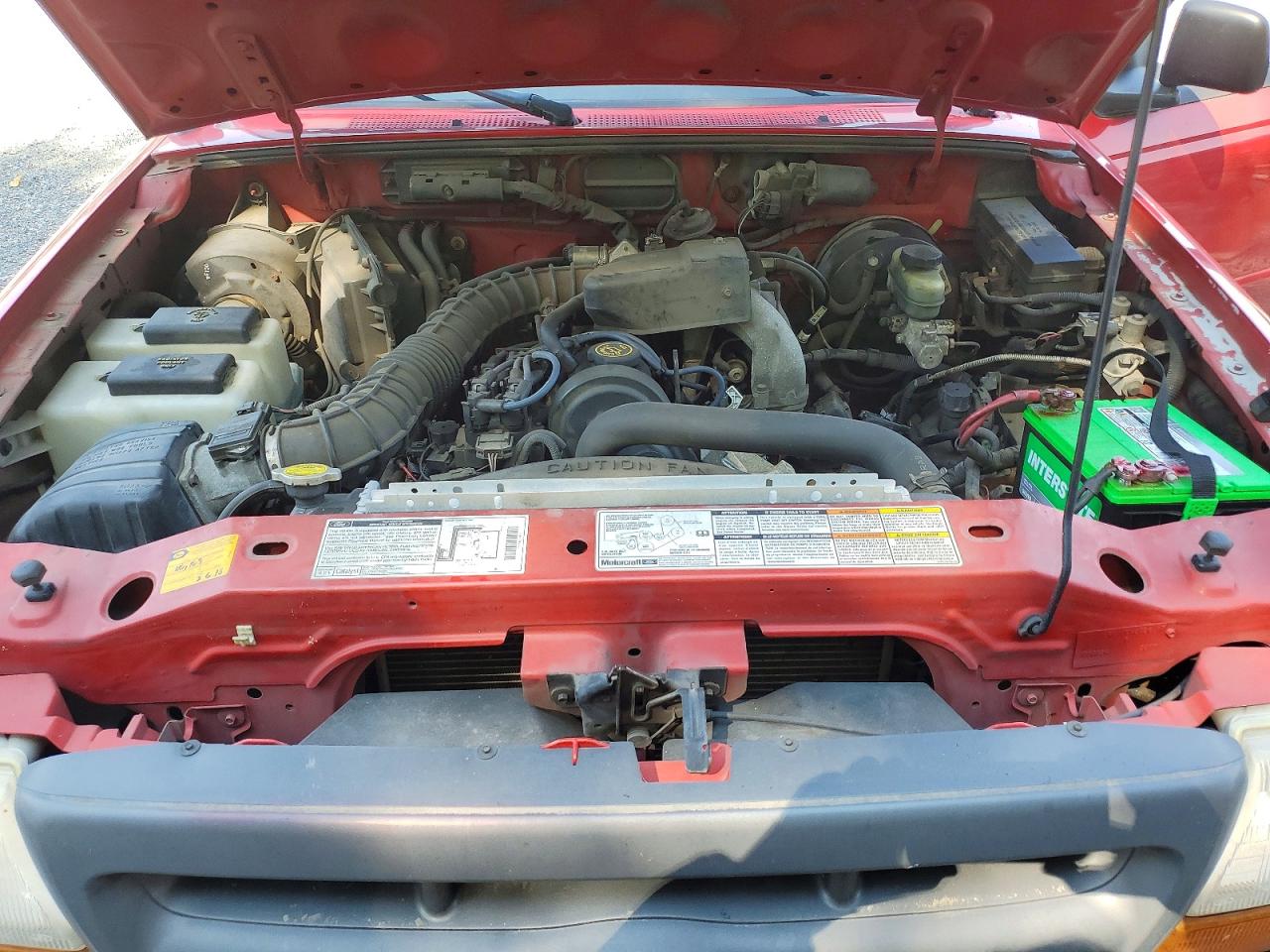 2000 Ford Ranger Красный vin: 1FTYR10C4YPB38703