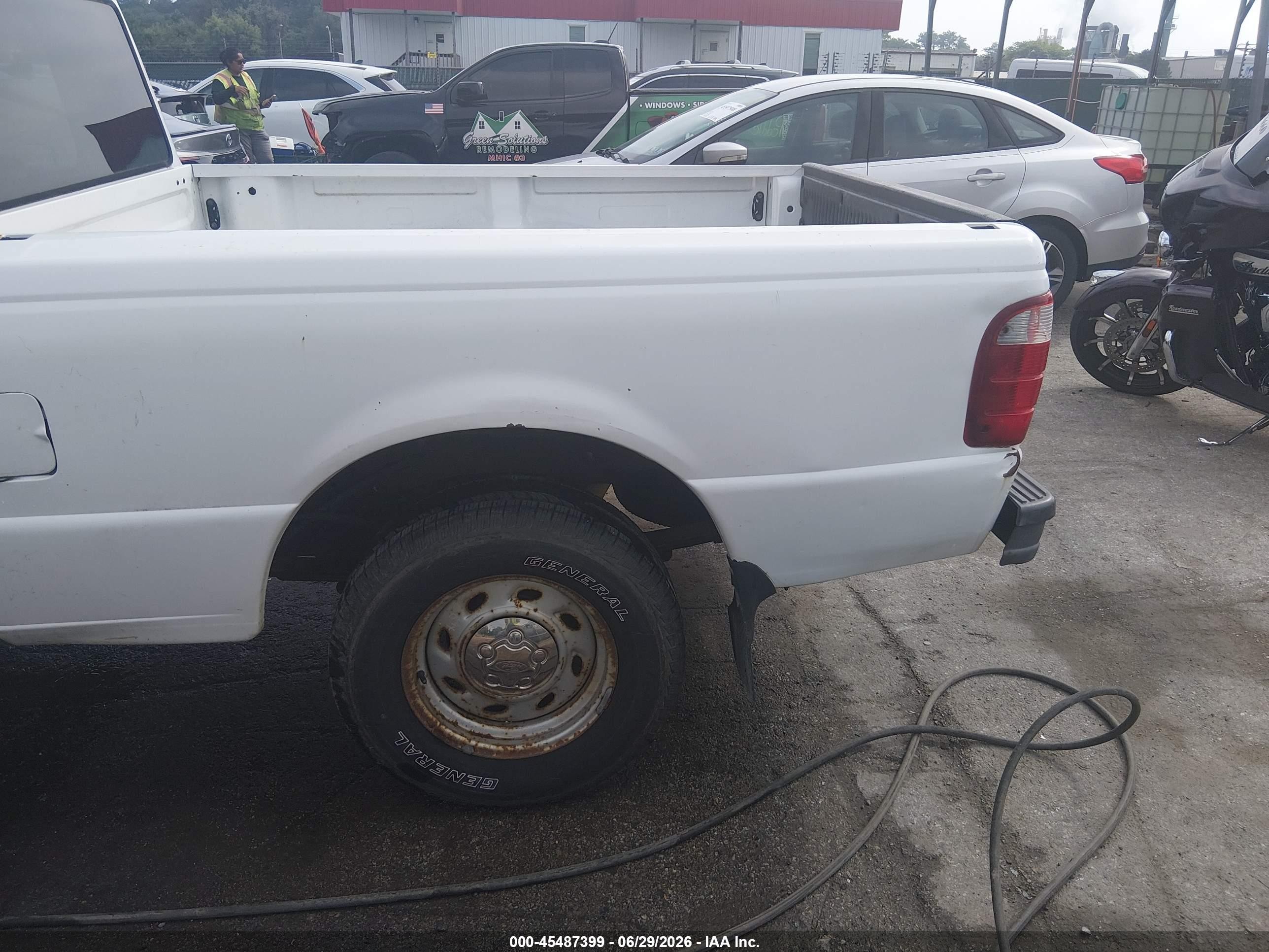 2001 Ford Ranger Xl/xlt White vin: 1FTYR10C51TA34041