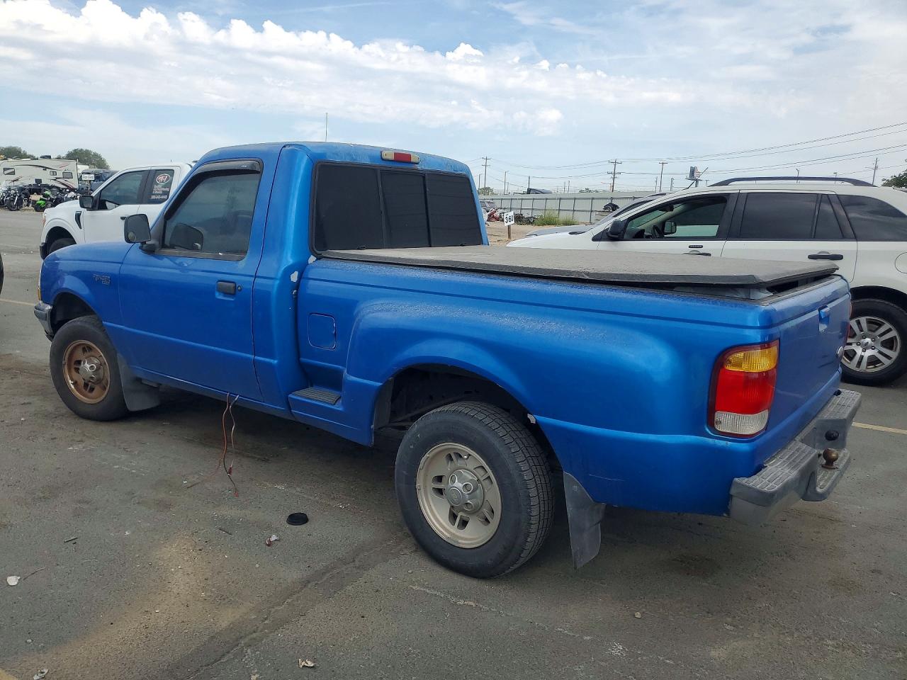 1998 Ford Ranger Blue vin: 1FTYR10C5WPA26764