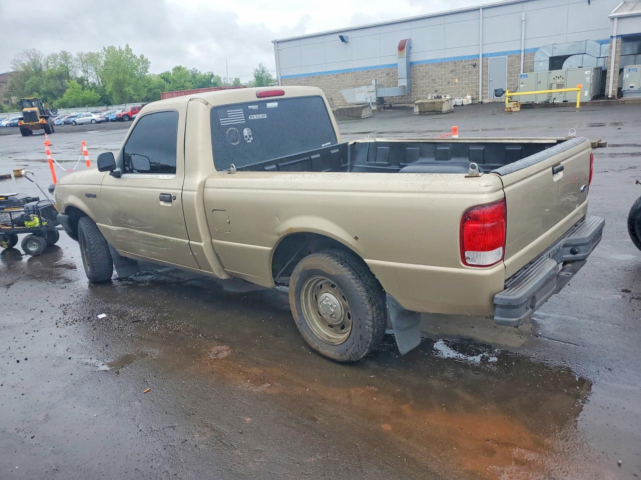 2000 Ford Ranger Gold vin: 1FTYR10C5YTA99577