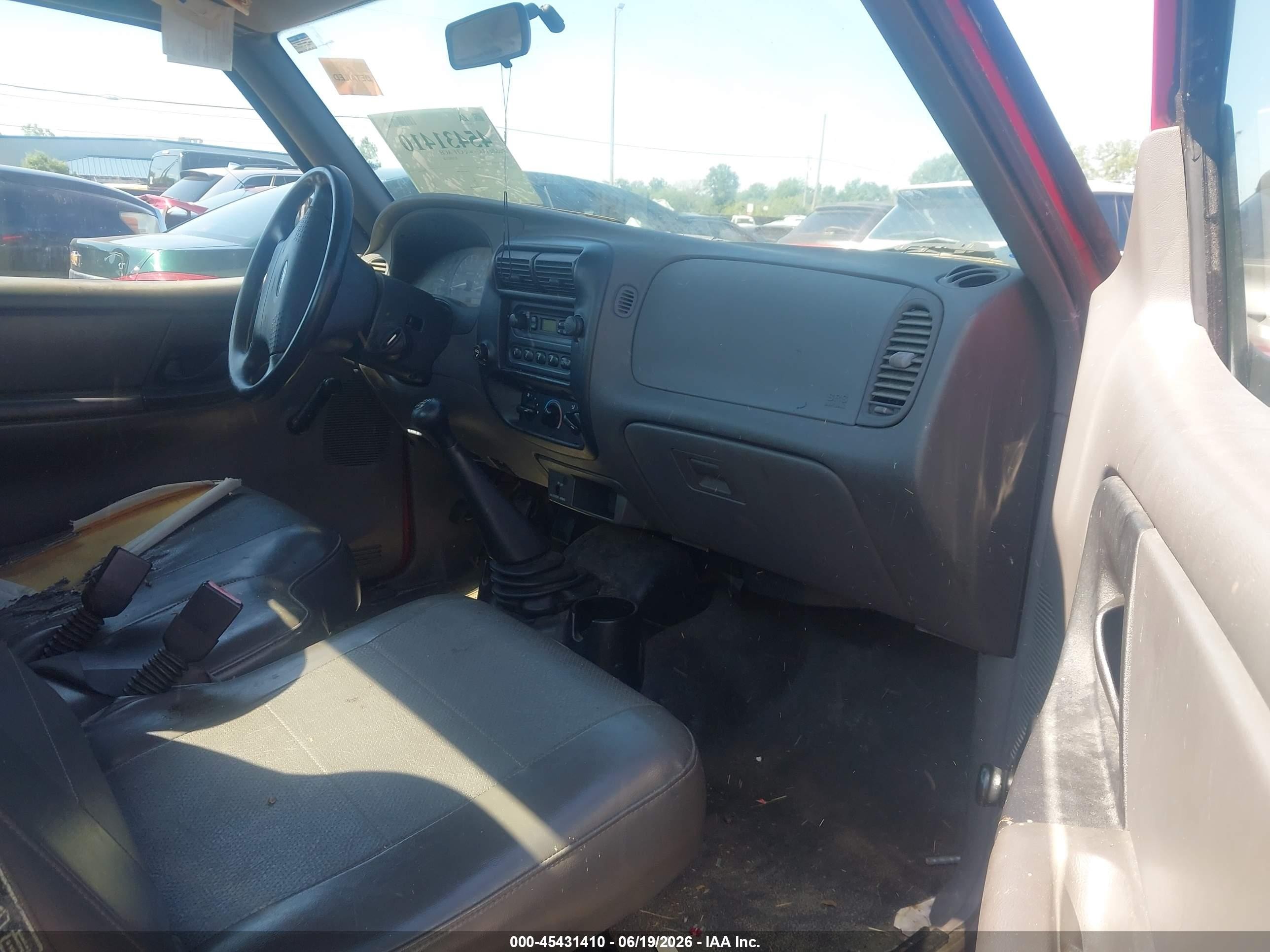 2001 Ford Ranger Xl/xlt Red vin: 1FTYR10C61TA21945
