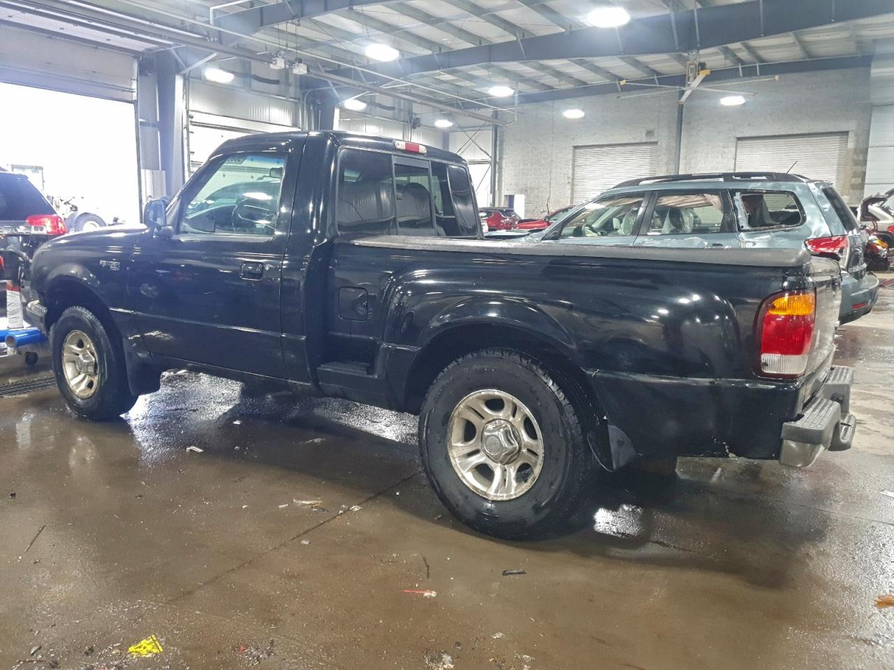 1998 Ford Ranger Black vin: 1FTYR10C6WPA55481