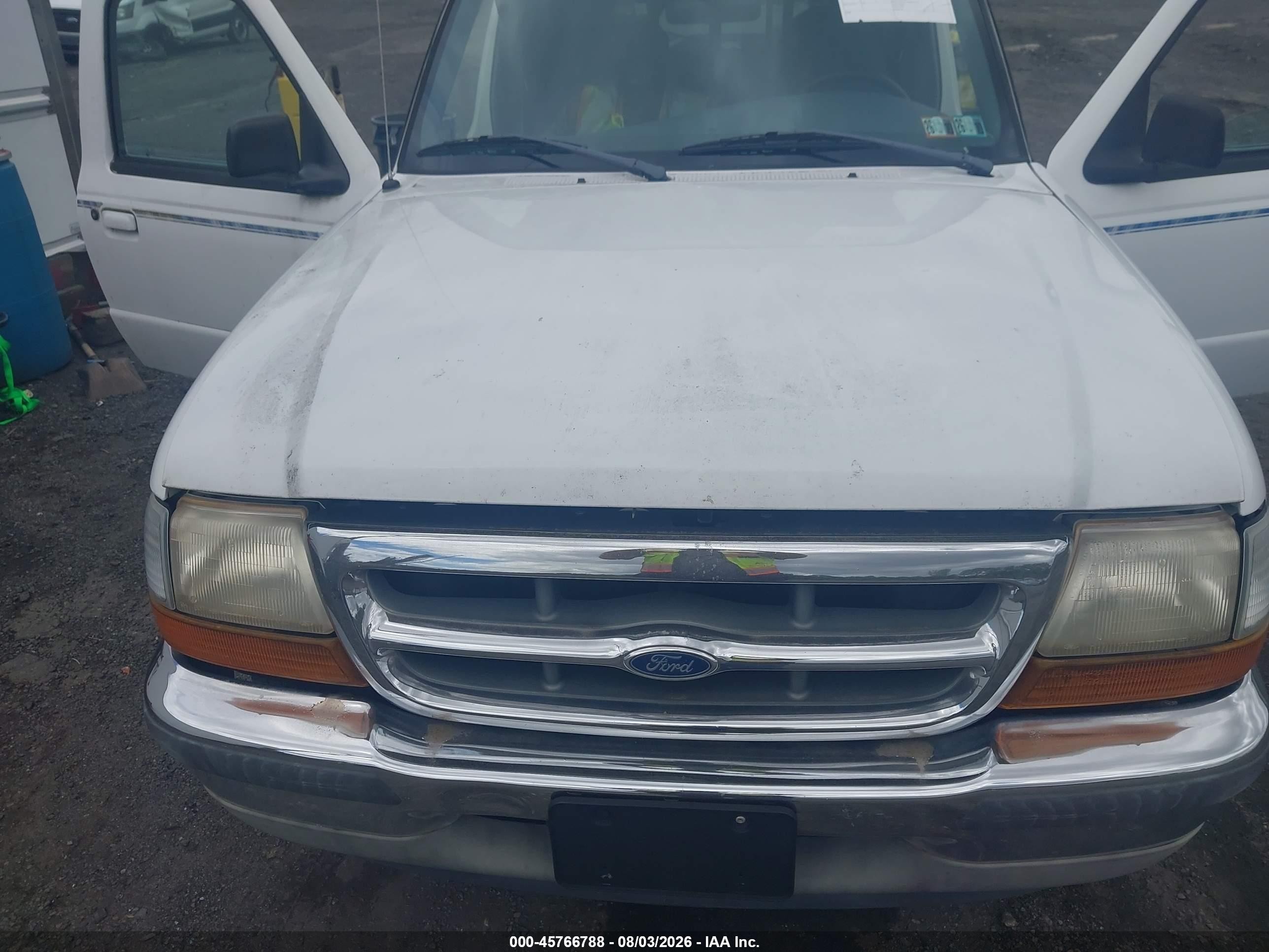 1998 Ford Ranger Splash/xl/xlt White vin: 1FTYR10C6WUD06999