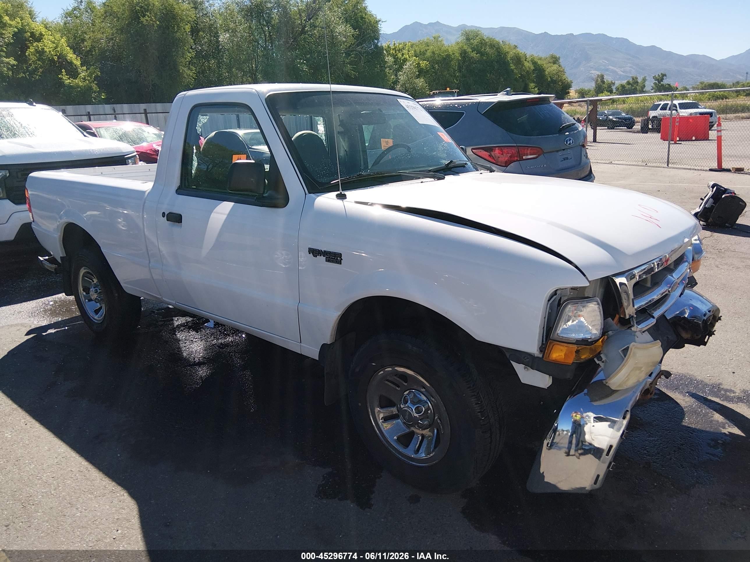 1999 Ford Ranger Xl/xlt White vin: 1FTYR10C6XUB72383