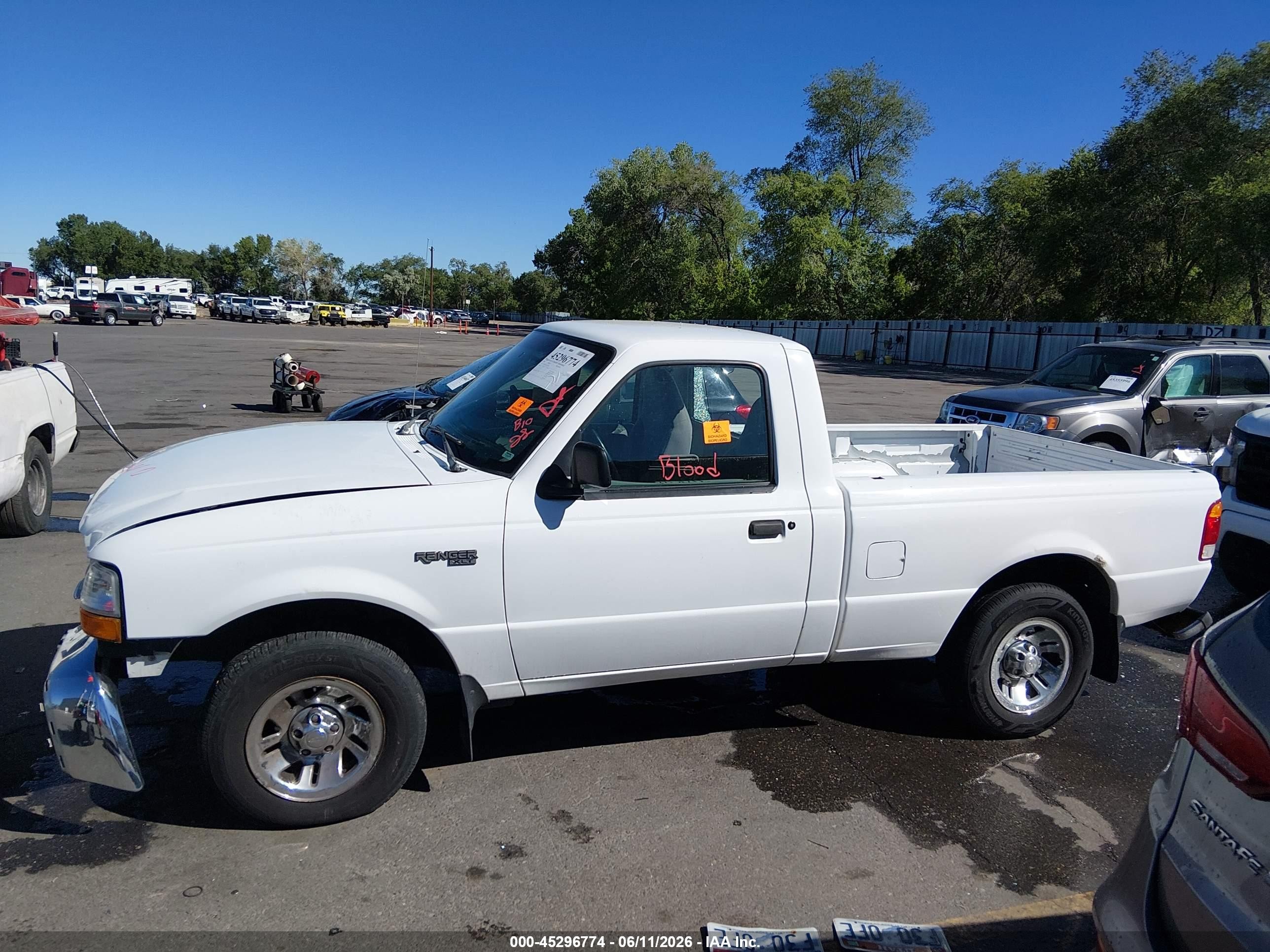 1999 Ford Ranger Xl/xlt White vin: 1FTYR10C6XUB72383