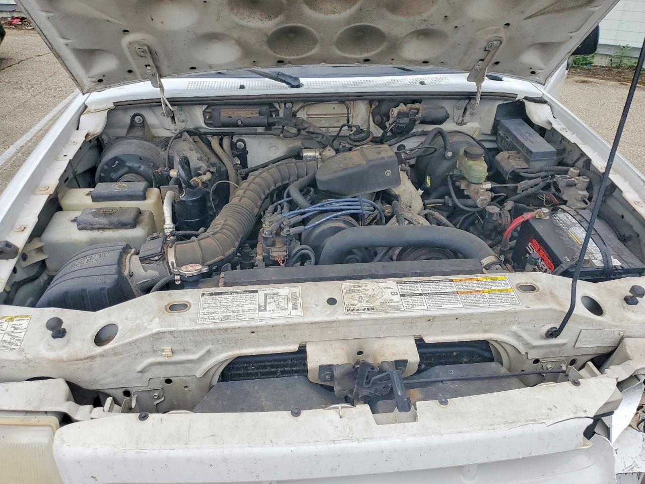 2000 Ford Ranger White vin: 1FTYR10C6YPA50266