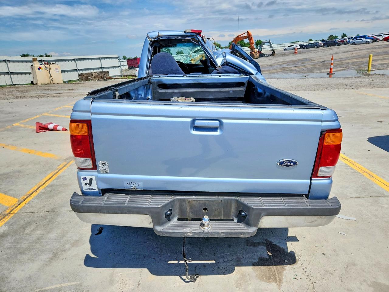 1998 Ford Ranger Blue vin: 1FTYR10C7WPA77764