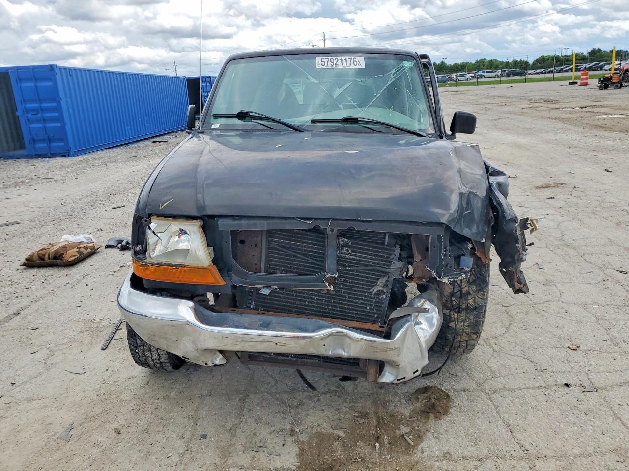2000 Ford Ranger Black vin: 1FTYR10C7YPA57307