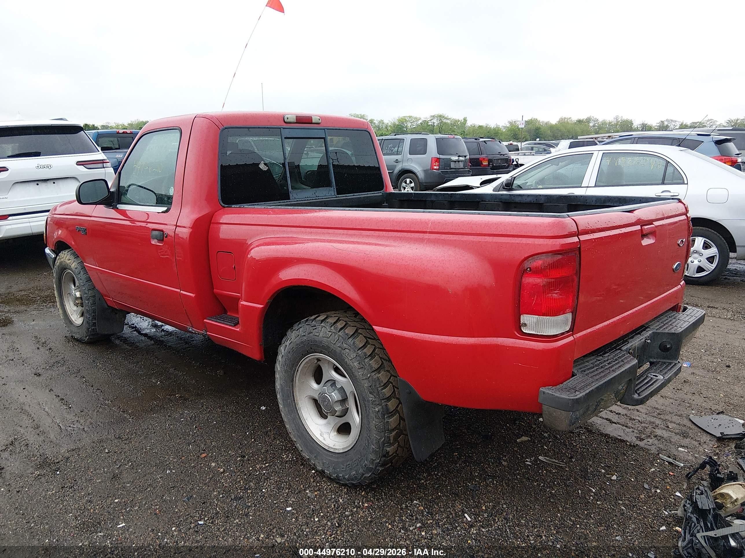 2000 Ford Ranger Xl/xlt Red vin: 1FTYR10C7YTB30585