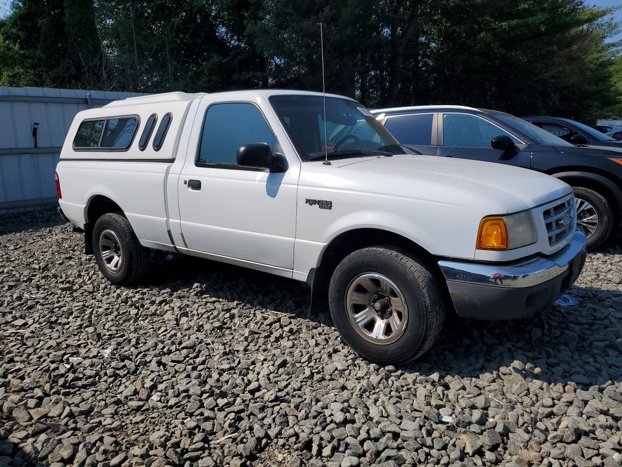 2001 Ford Ranger White vin: 1FTYR10C81TA12633