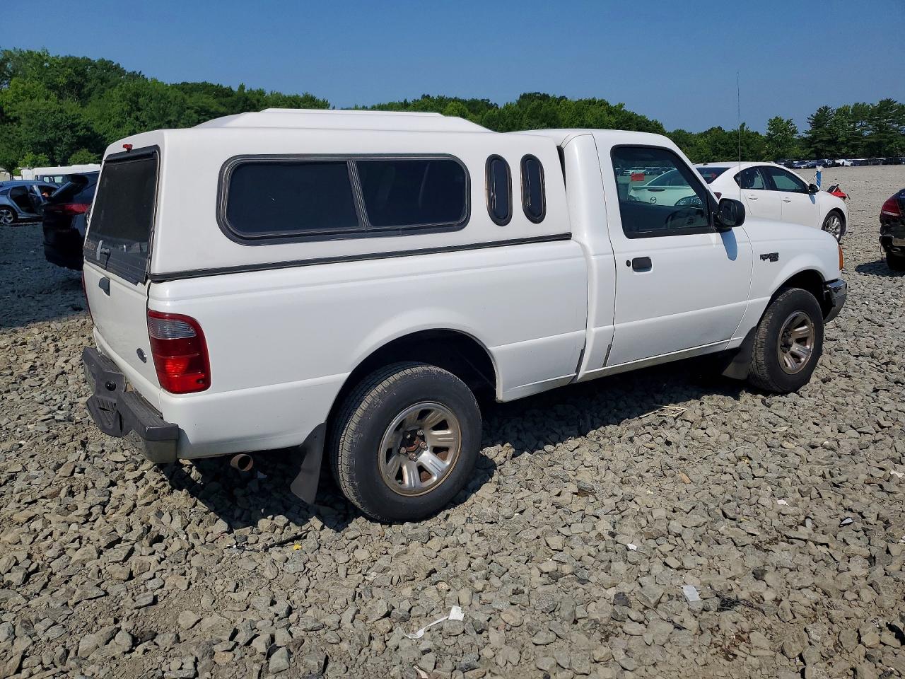 2001 Ford Ranger White vin: 1FTYR10C81TA12633
