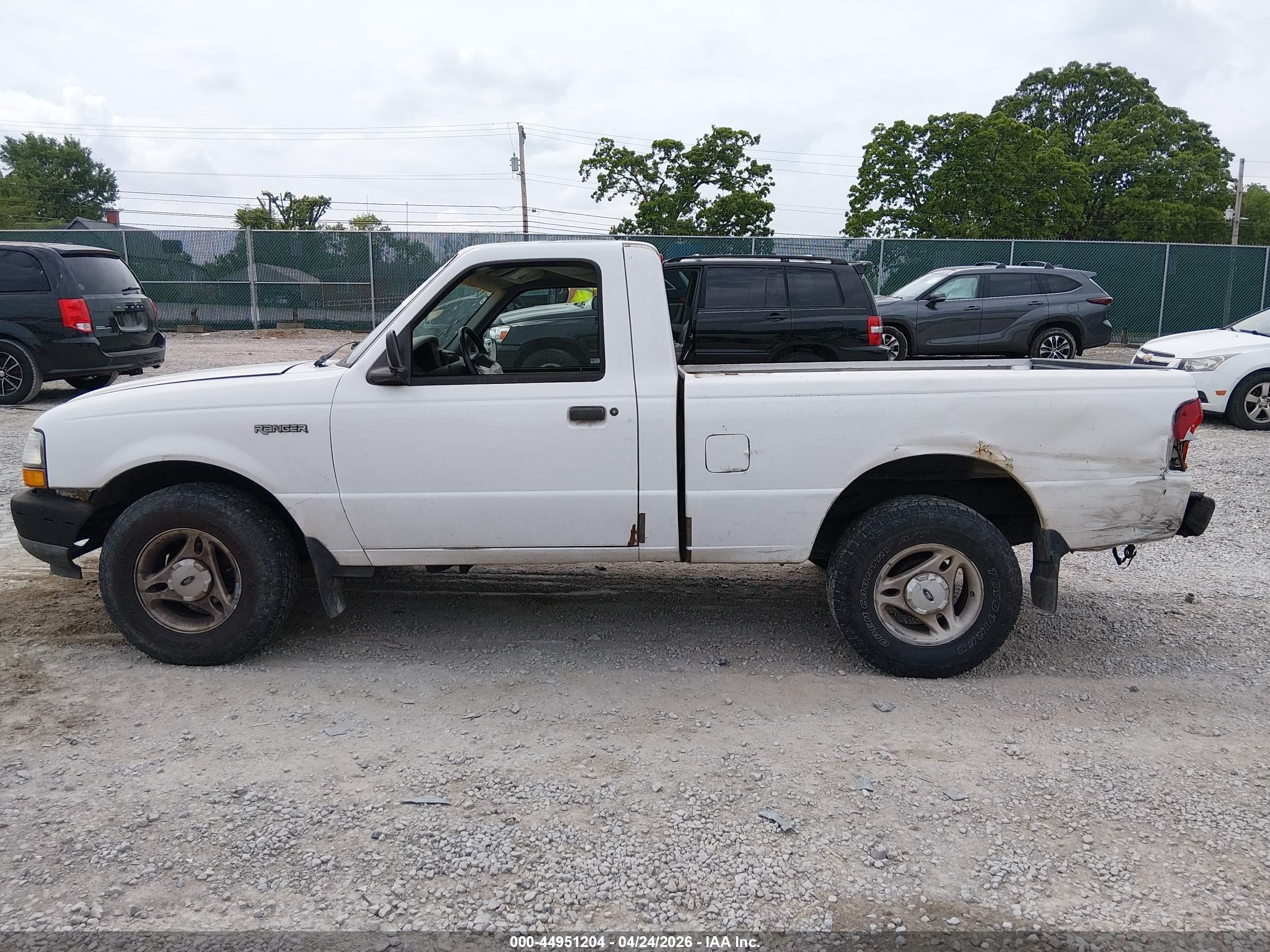 1998 Ford Ranger Splash/xl/xlt White vin: 1FTYR10C8WUA66371