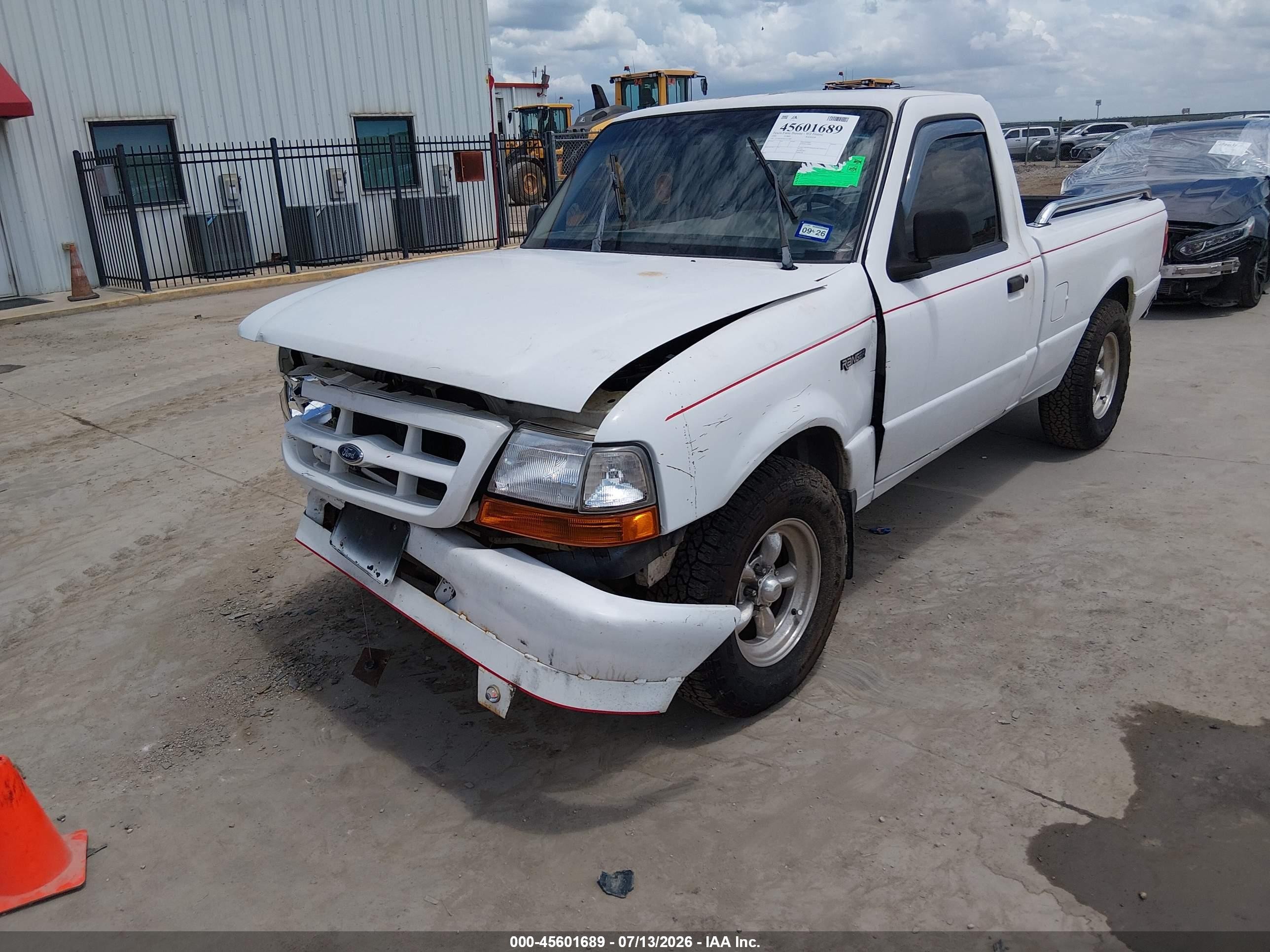 1999 Ford Ranger Xl/xlt White vin: 1FTYR10C8XTA11989