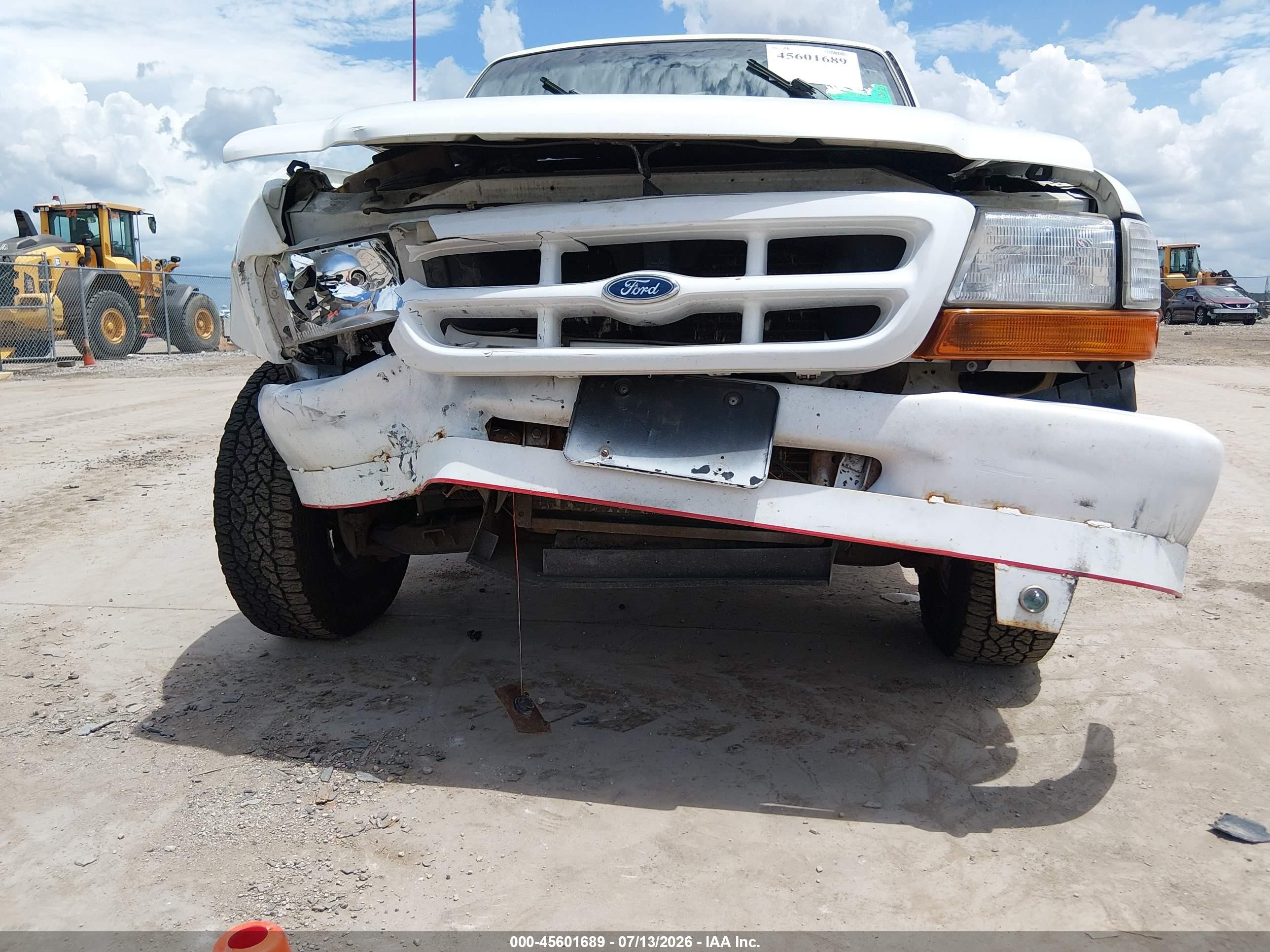 1999 Ford Ranger Xl/xlt White vin: 1FTYR10C8XTA11989
