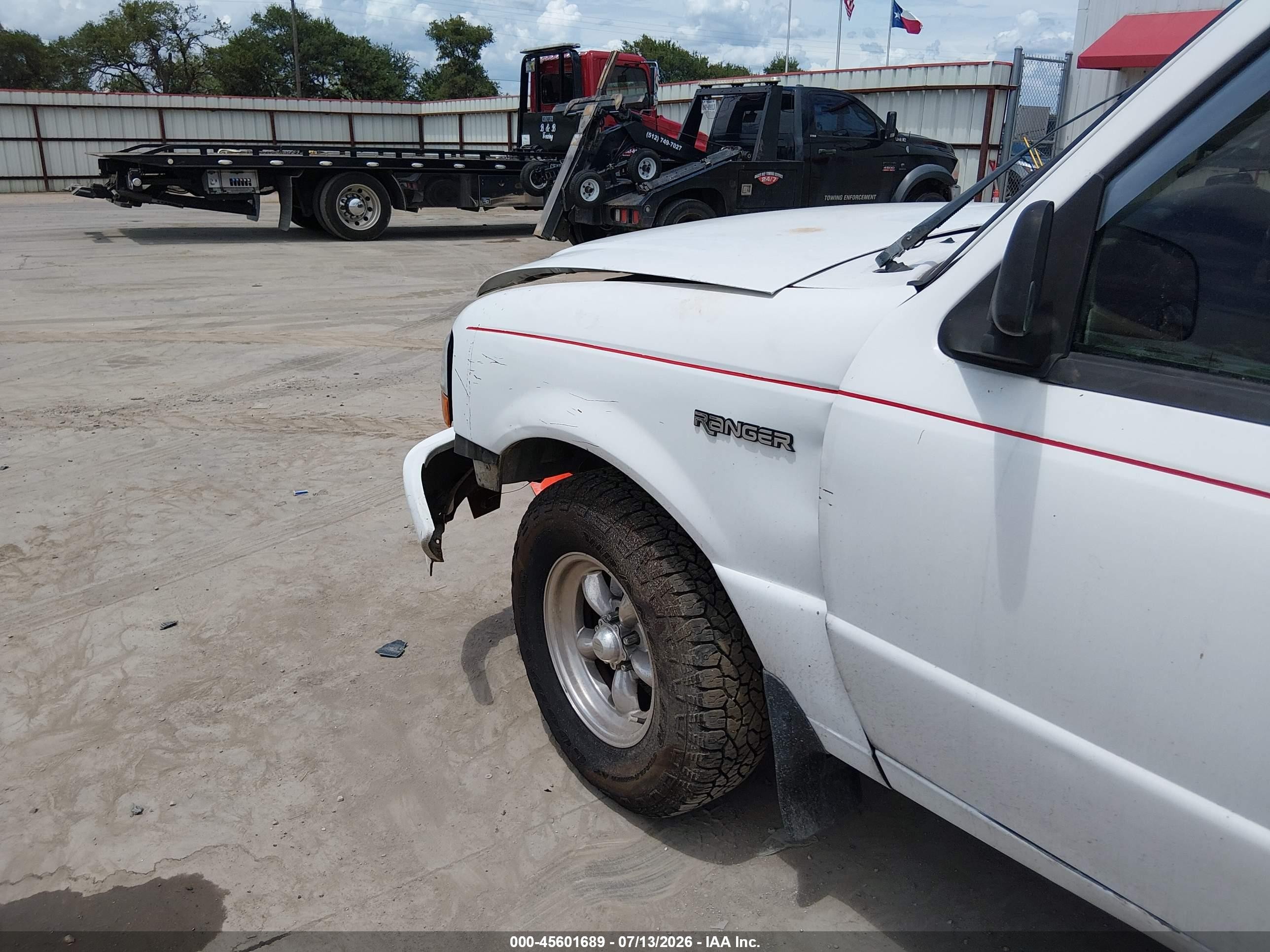 1999 Ford Ranger Xl/xlt White vin: 1FTYR10C8XTA11989