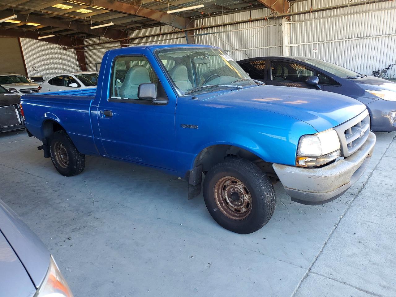 1999 Ford Ranger Blue vin: 1FTYR10C8XUA03563