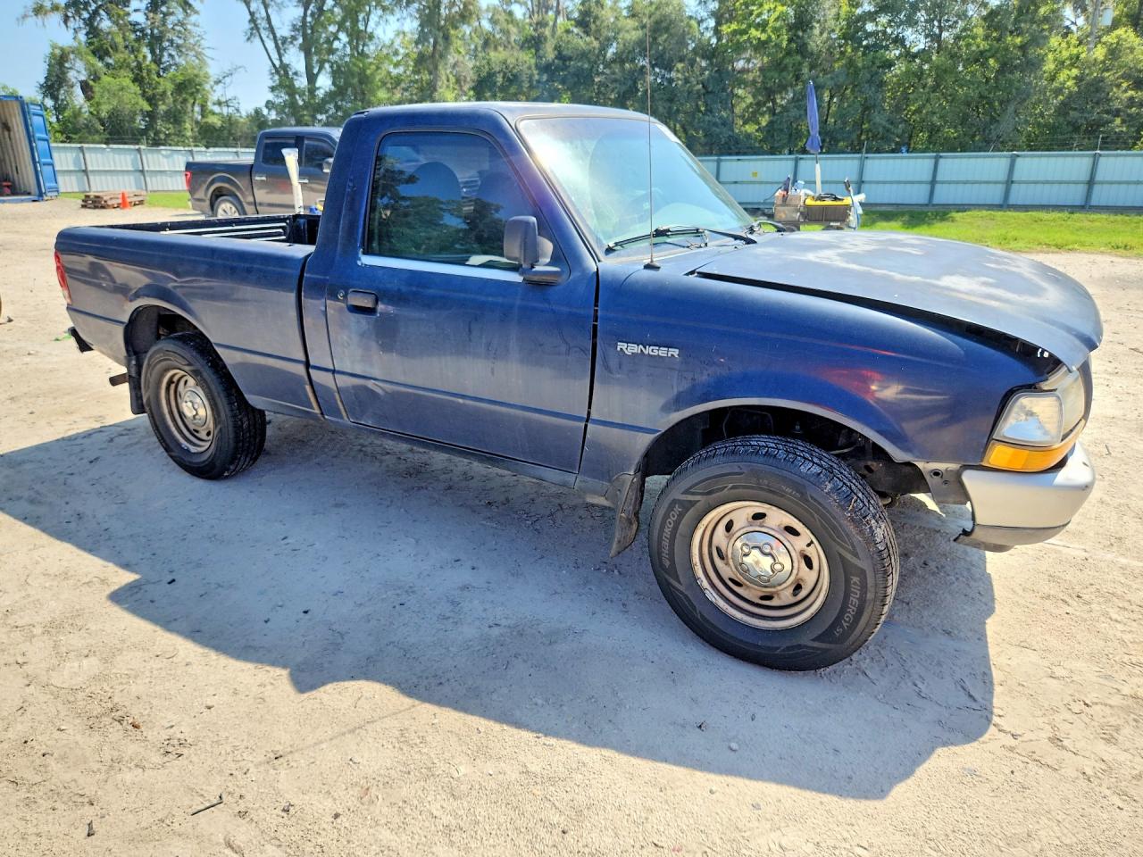 2000 Ford Ranger Gray vin: 1FTYR10C8YPA62497