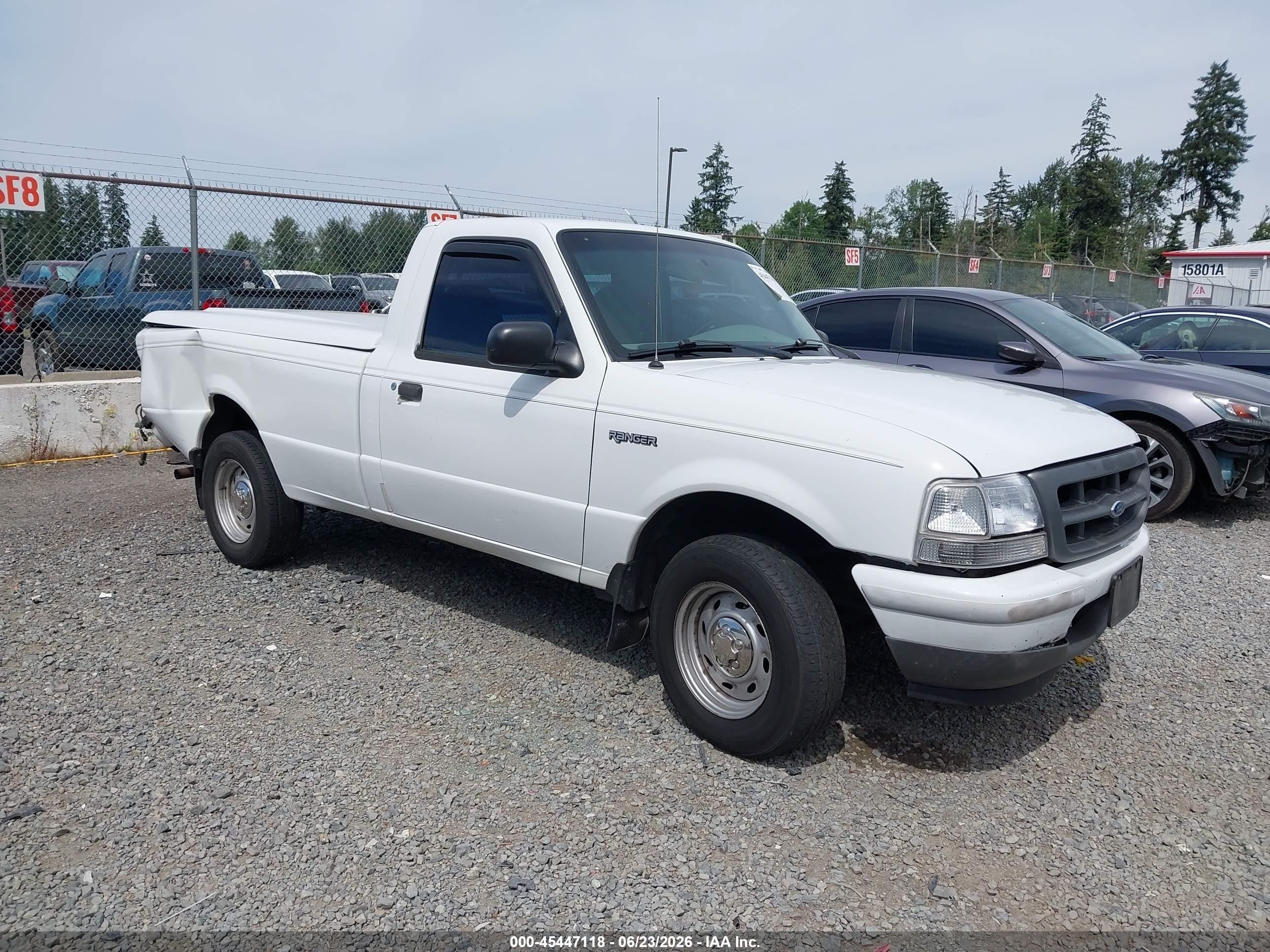 2000 Ford Ranger Xl/xlt White vin: 1FTYR10C8YPA65528