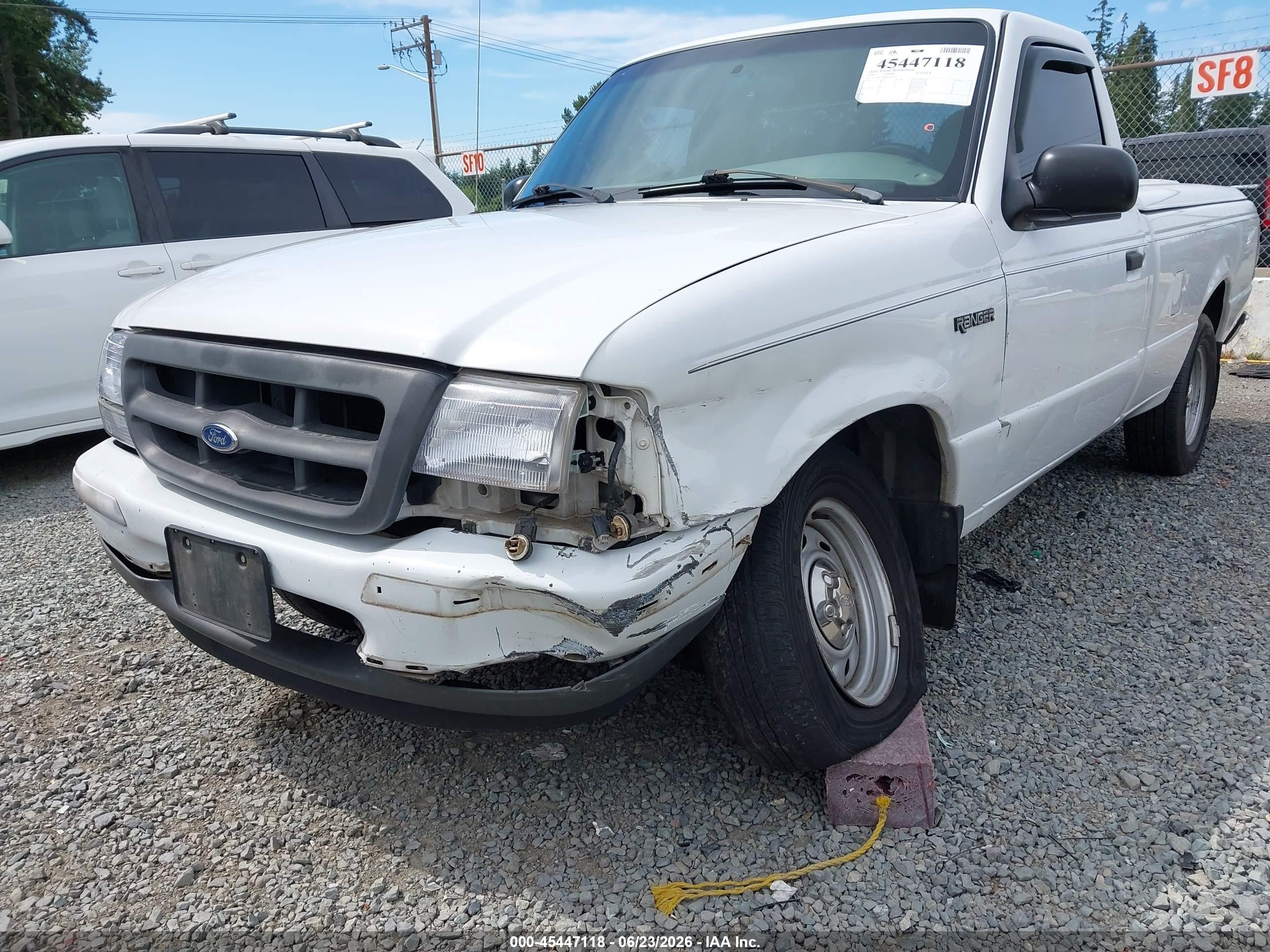 2000 Ford Ranger Xl/xlt White vin: 1FTYR10C8YPA65528