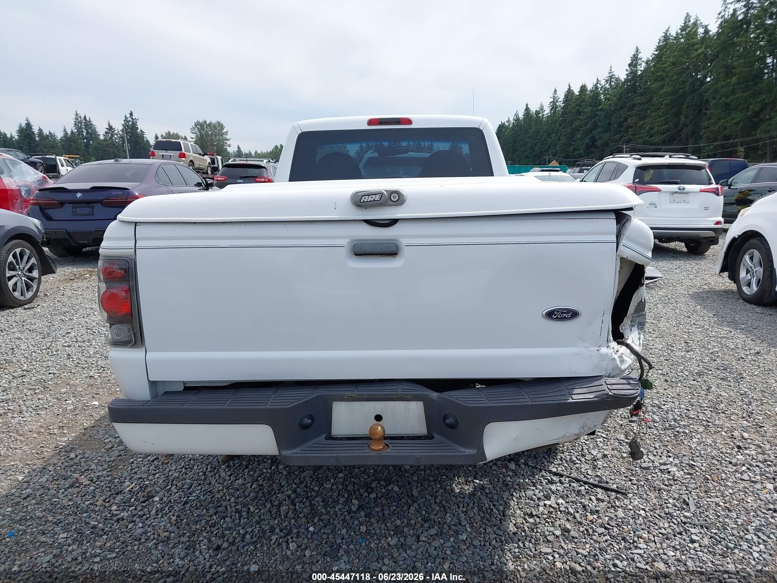 2000 Ford Ranger Xl/xlt White vin: 1FTYR10C8YPA65528