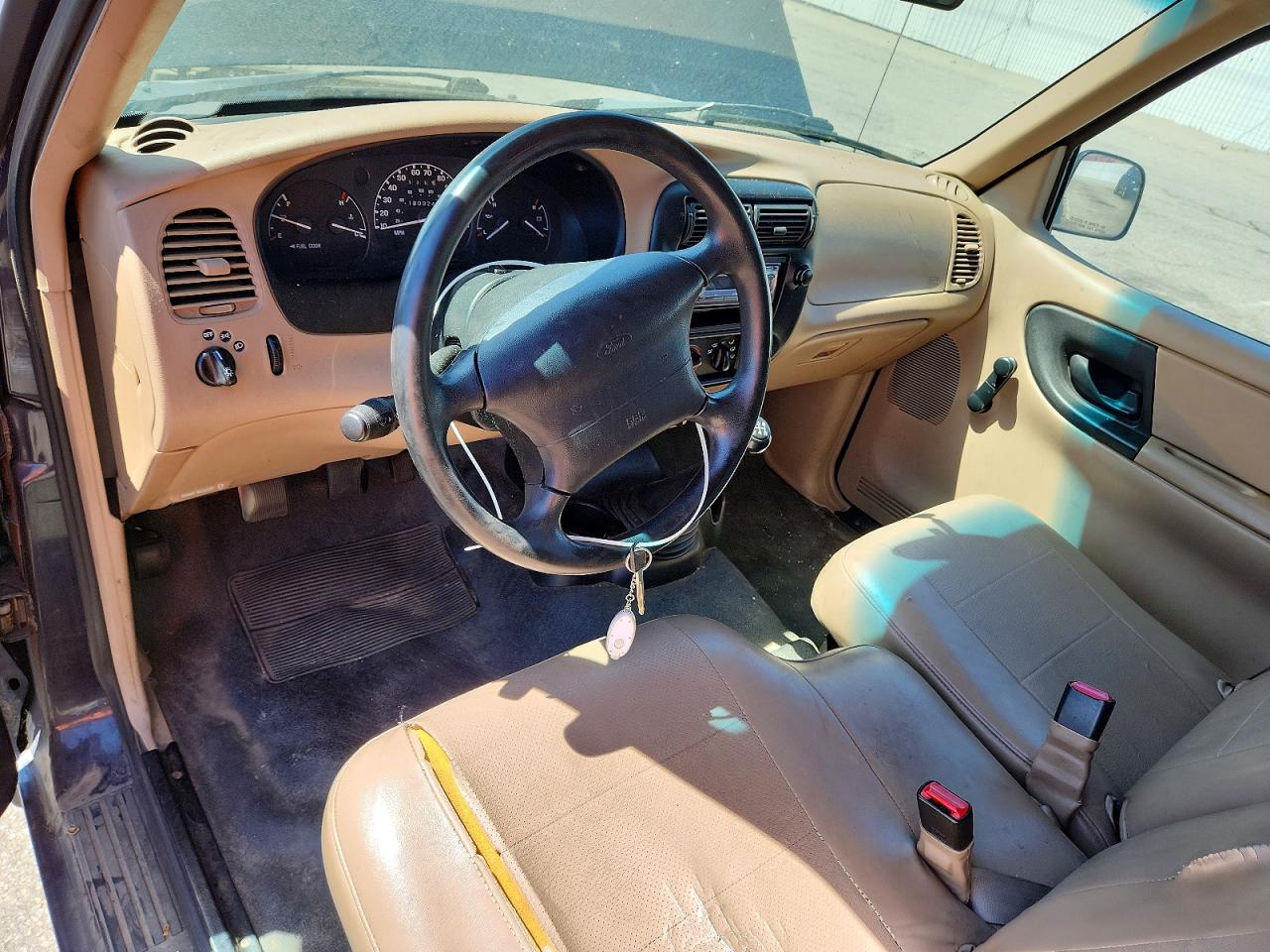 2000 Ford Ranger Blue vin: 1FTYR10C8YPA66372