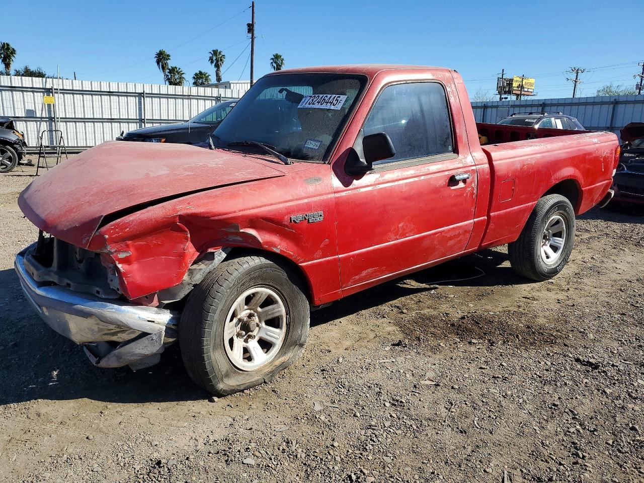 1998 Ford Ranger Red vin: 1FTYR10C9WUC95609