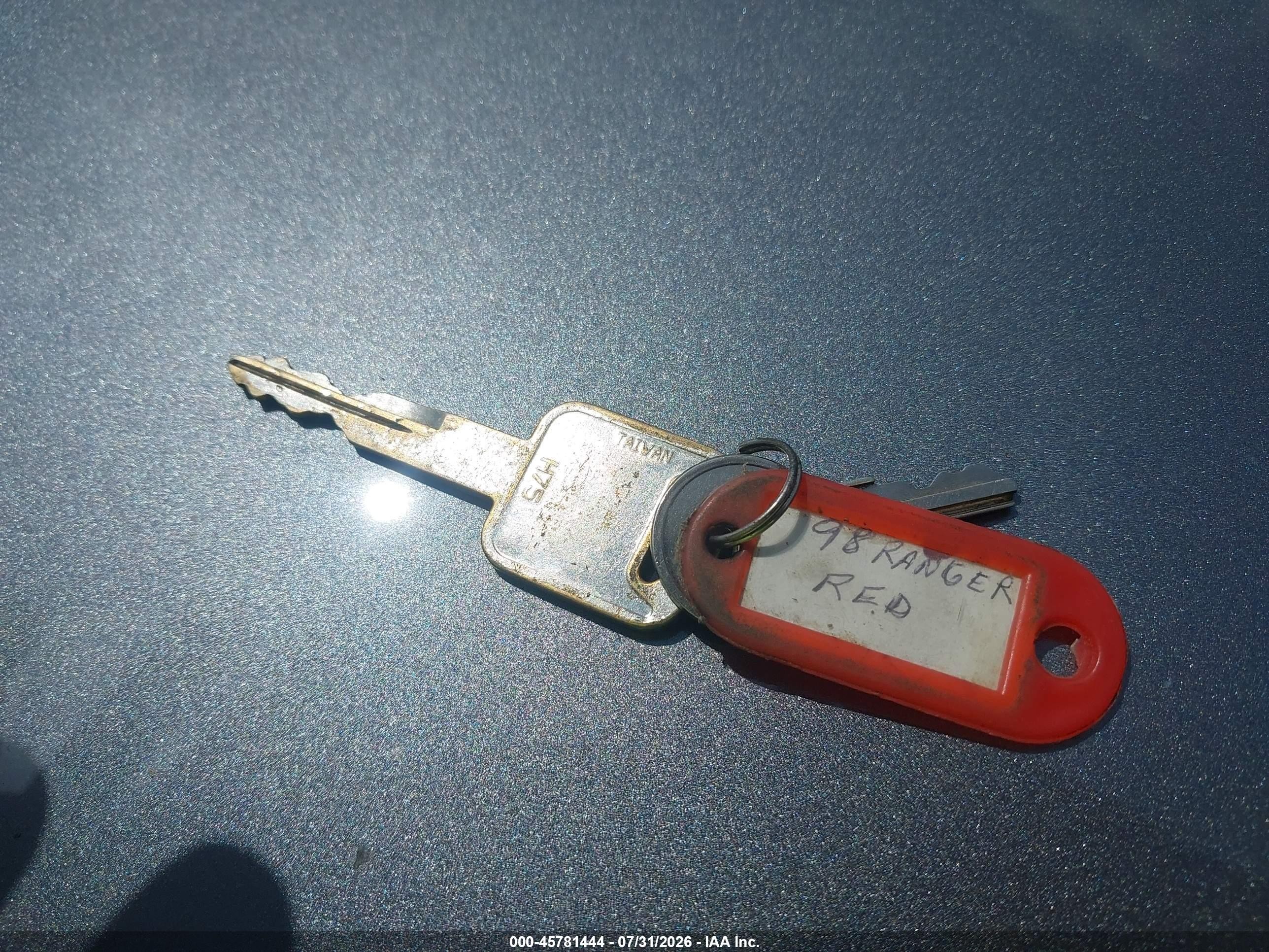 1998 Ford Ranger Splash/xl/xlt Red vin: 1FTYR10C9WUD04695
