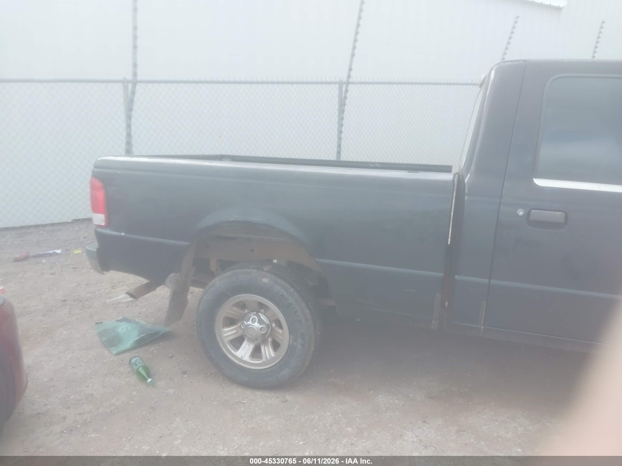 2000 Ford Ranger Xl/xlt Black vin: 1FTYR10C9YPB08015