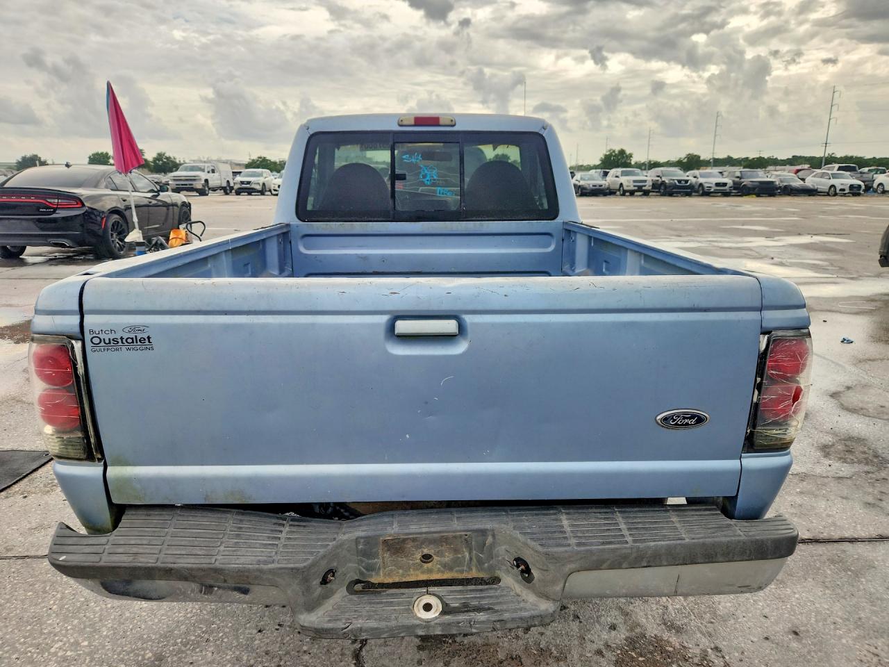1998 Ford Ranger Blue vin: 1FTYR10CXWUB28305