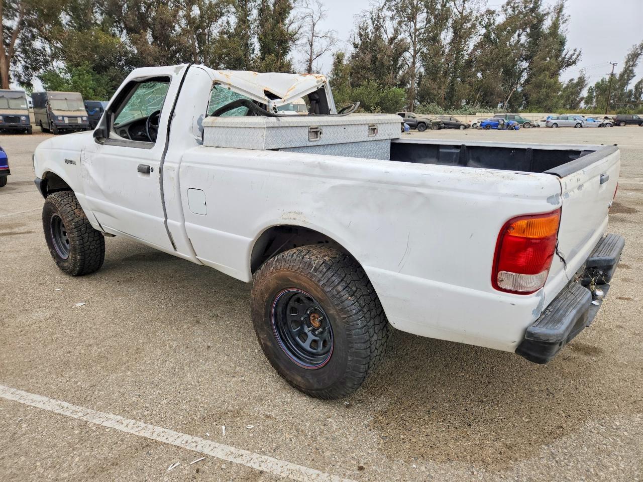 1999 Ford Ranger White vin: 1FTYR10CXXUA03497