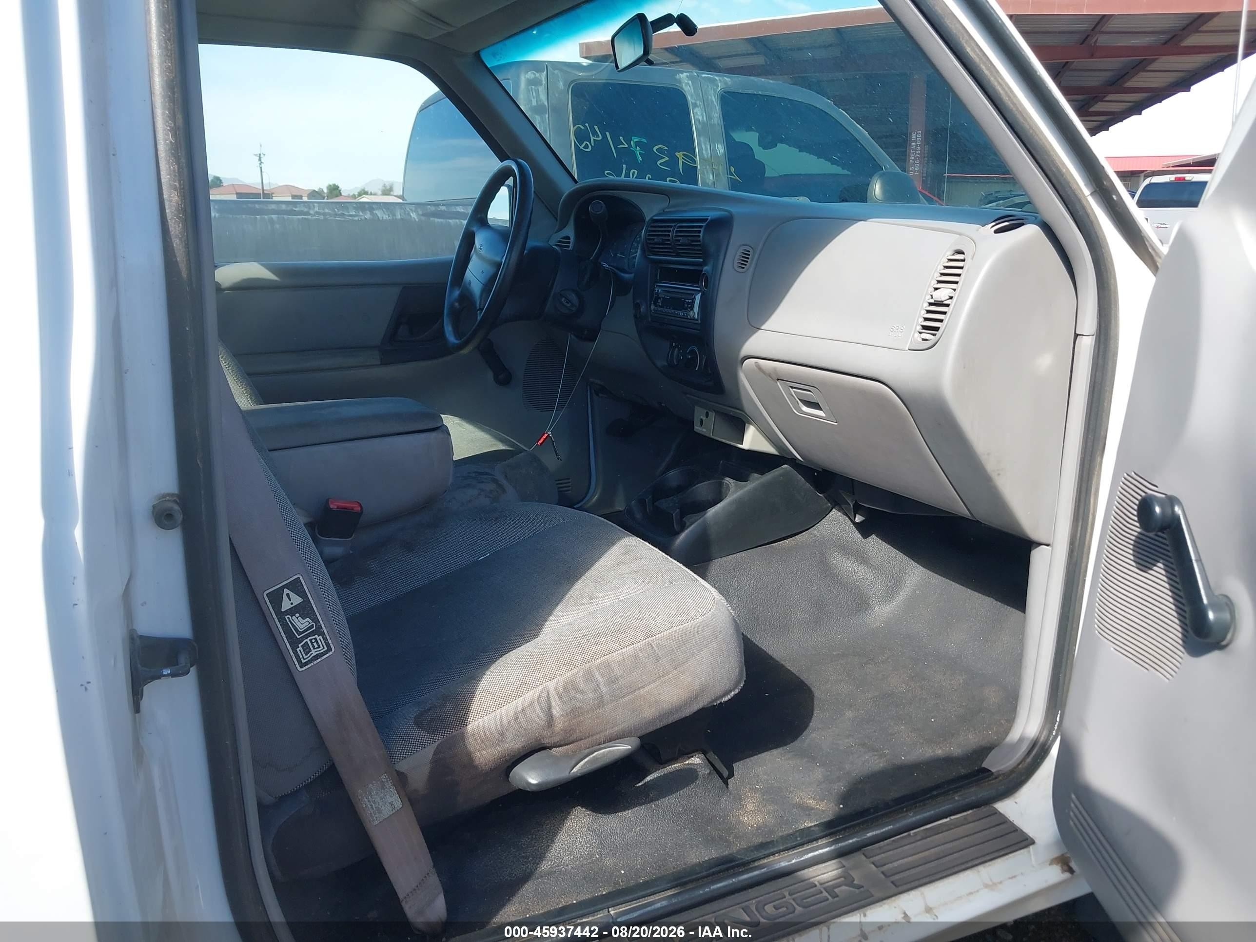 2000 Ford Ranger Xl/xlt White vin: 1FTYR10CXYPB07441